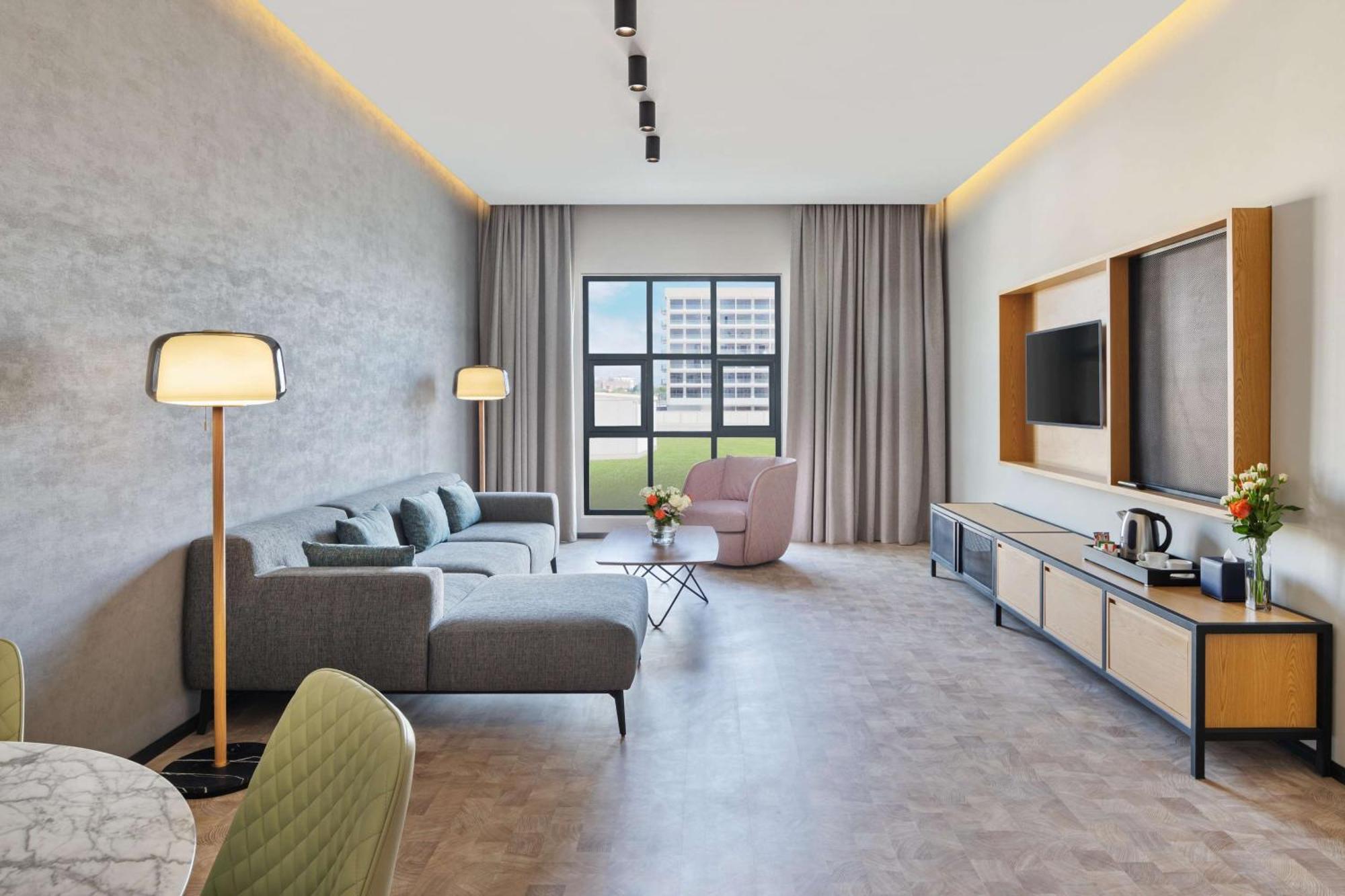Hotell The Manor By Ja,