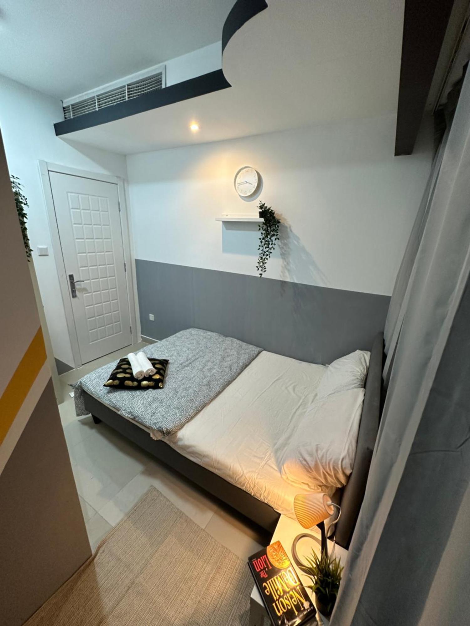 Double Partition In Al Barsha 1 Nearest To Metro Habitación en casa particular *
