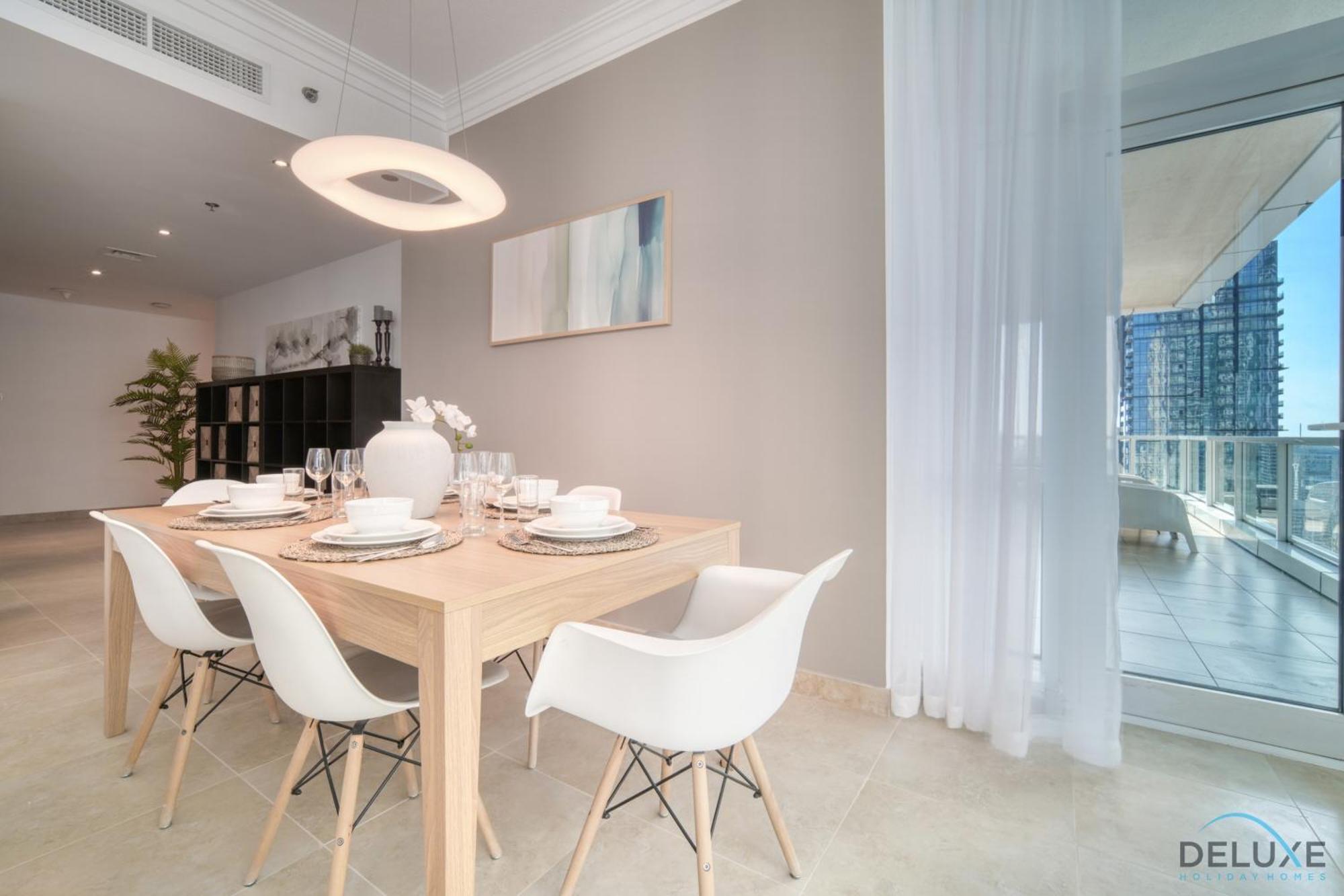 Colossal 2br At Mag 218 Marina By Deluxe Homes