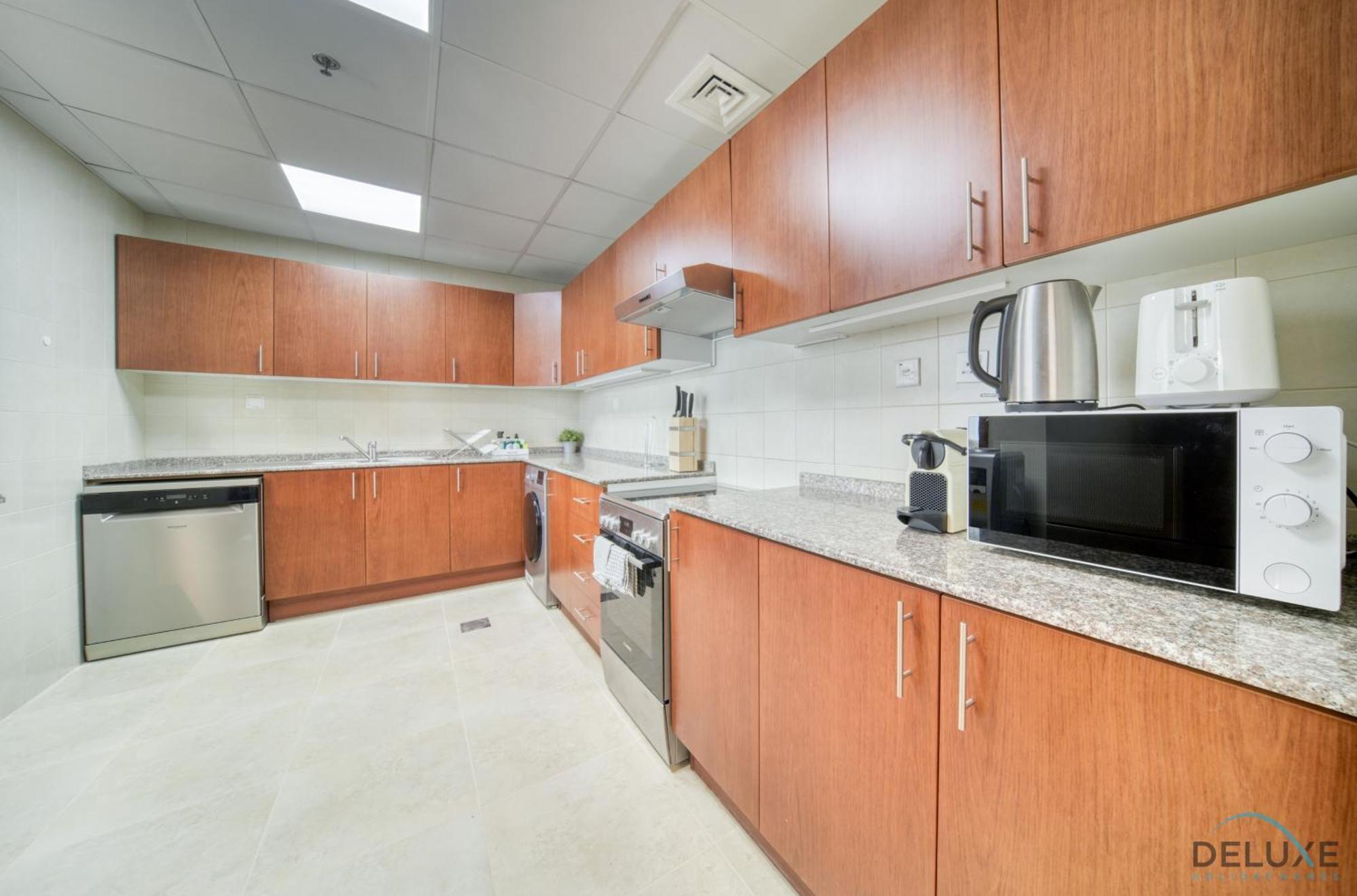 Colossal 2br At Mag 218 Marina By Deluxe Homes Appartement