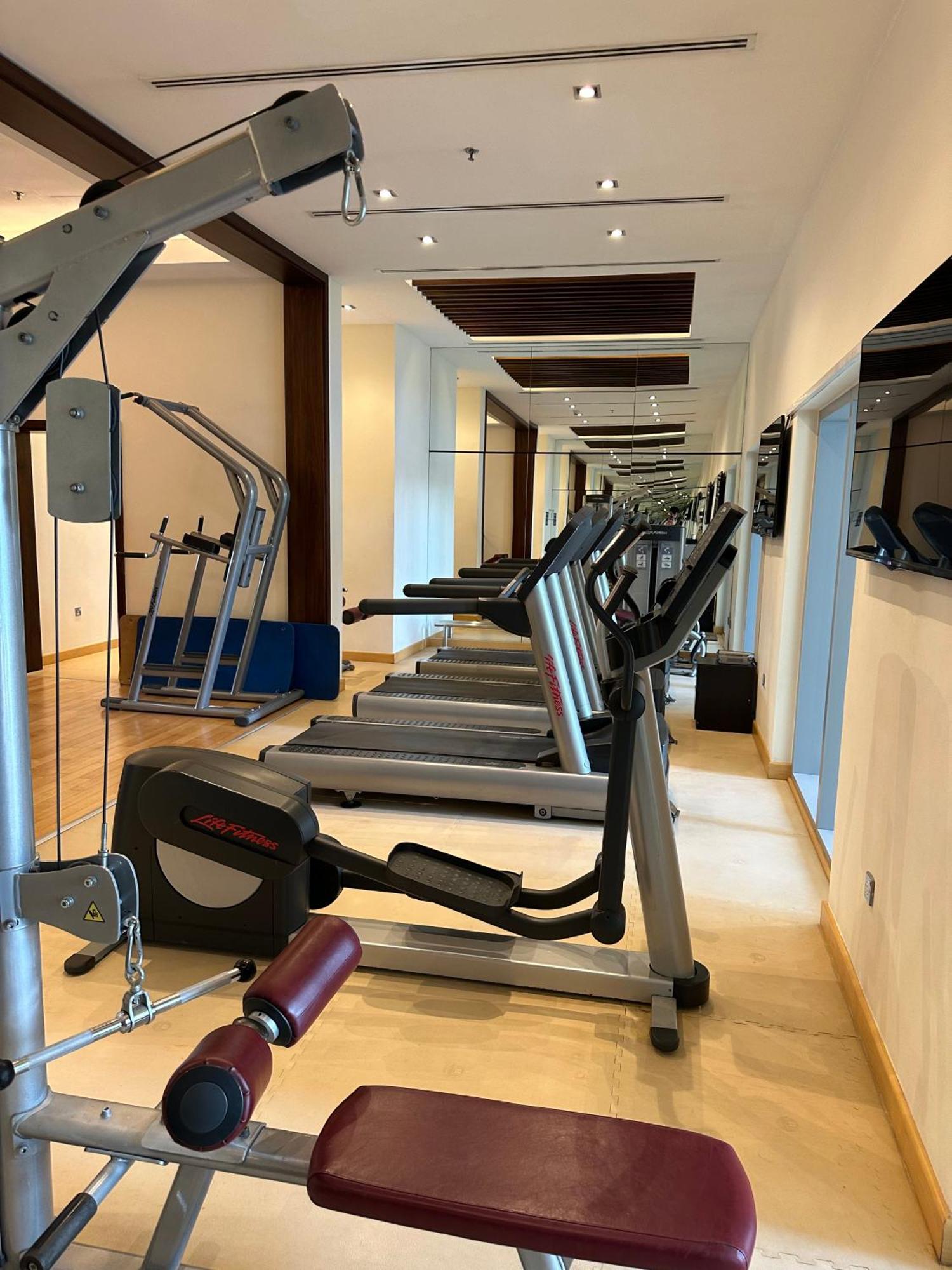 Burj Khalifa Views / 5 Min Walk From Mall / Opera / Upgraded / Designer Choice / 8 People / The Location Dubai