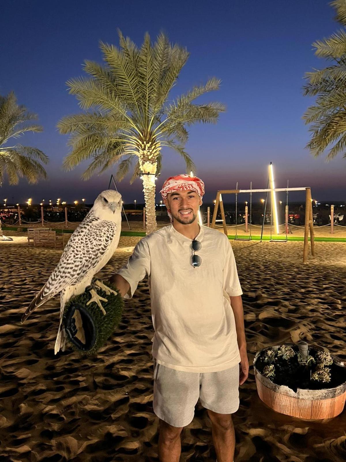 Luxury tent Dubaicanam Camp