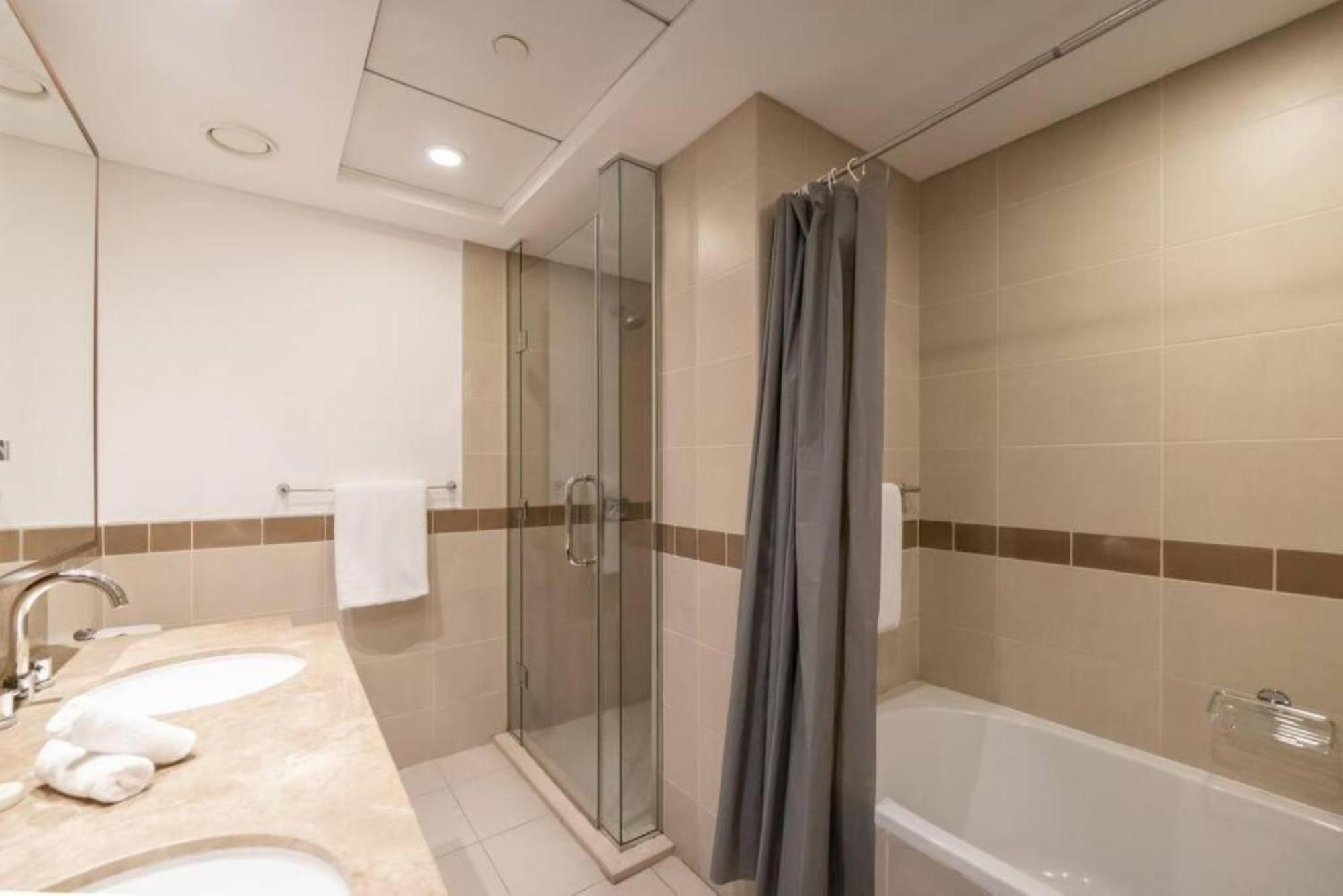 Bellavista - Dazzling High Floor - 2br - 29 Boulevard - Burj Khalifa & Fountain View Apartamento *
