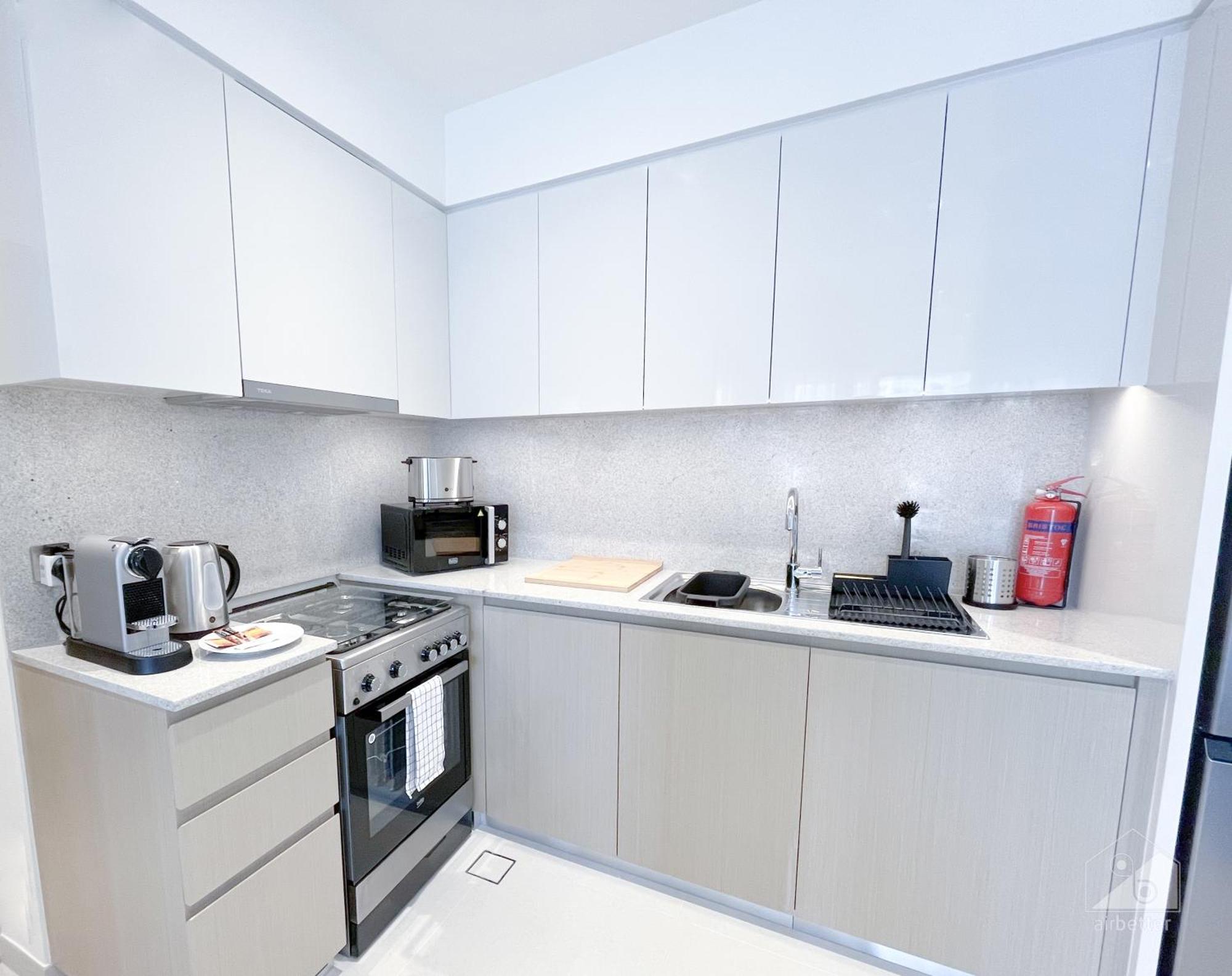 Apartment Luxury Burj Royale Modern Apt With Balcony