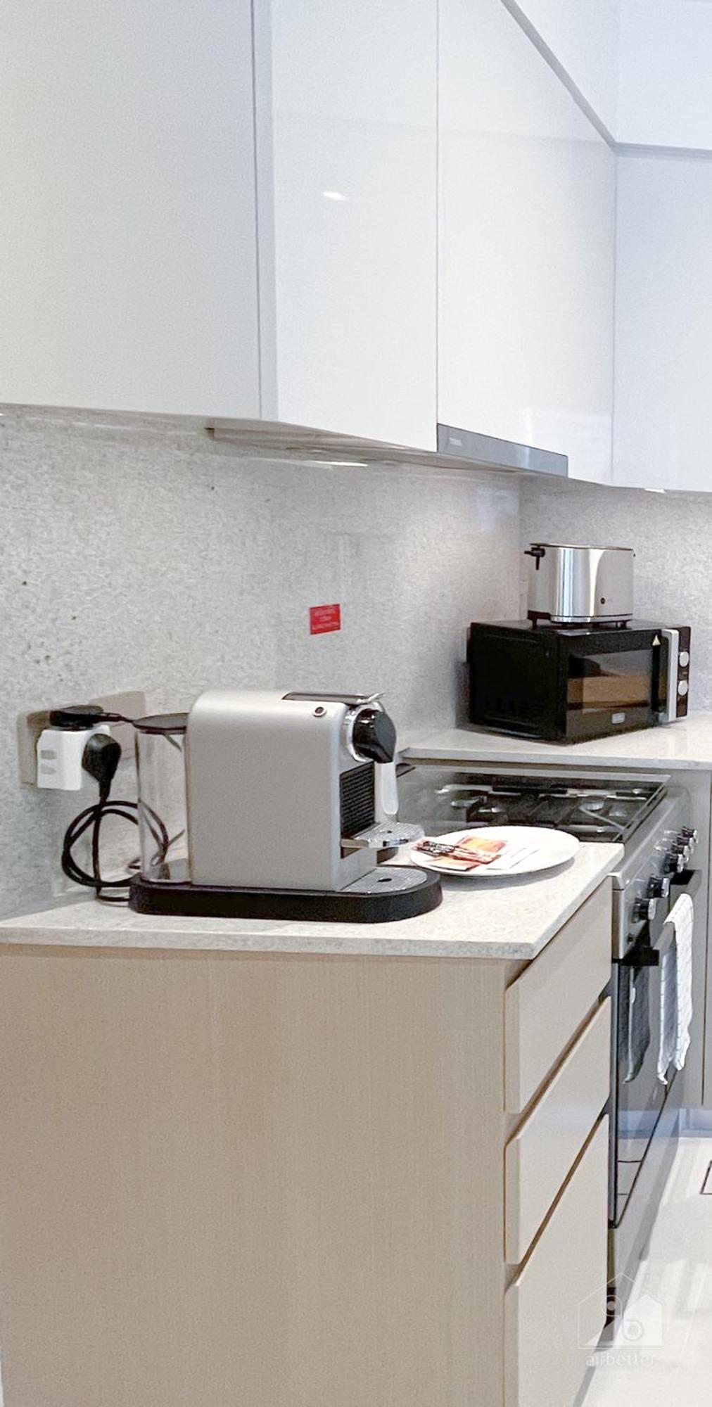 Luxury Burj Royale Modern Apt With Balcony