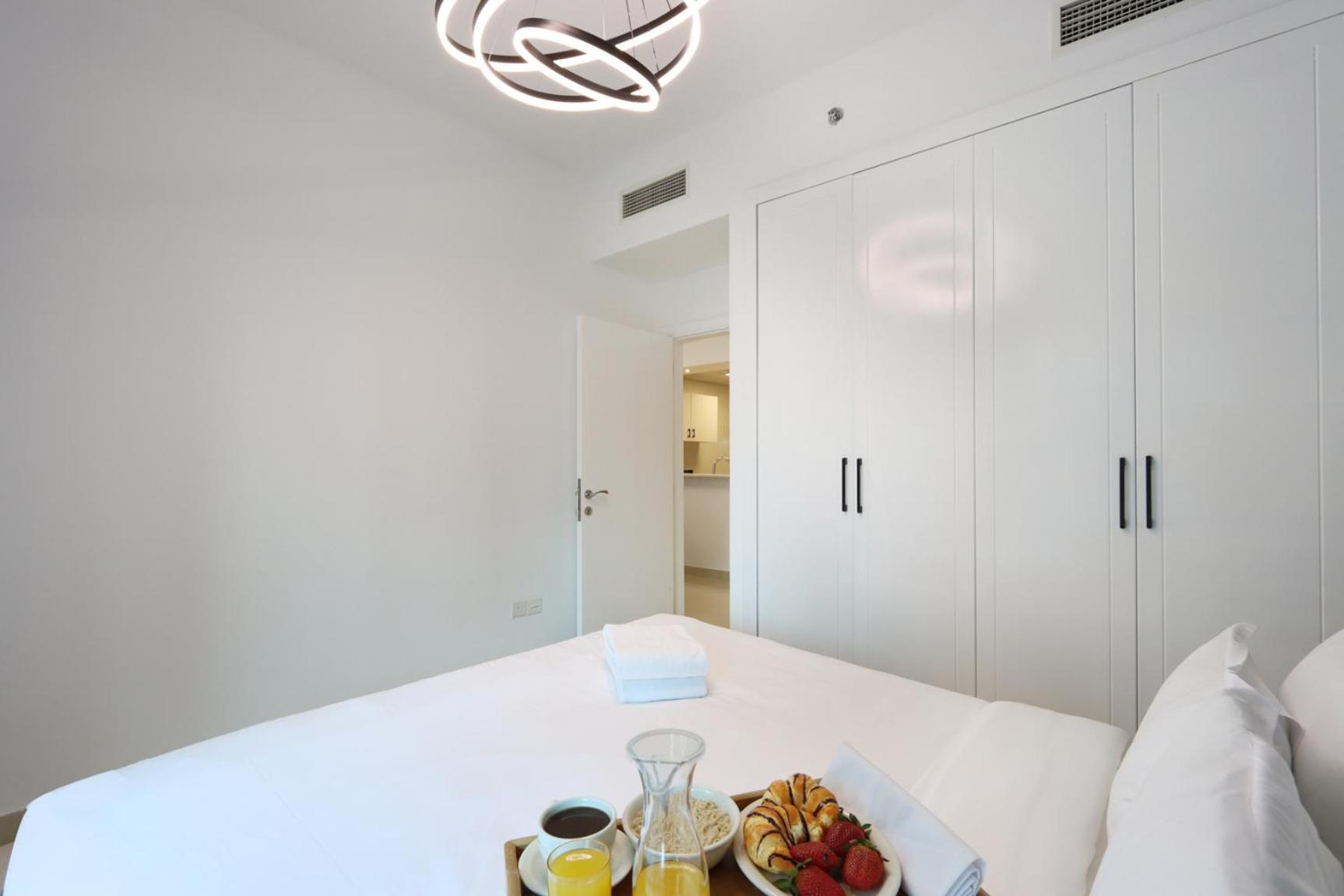 Apartment Livbnb - 1br In Marina, Next To Marina Mall Dubai