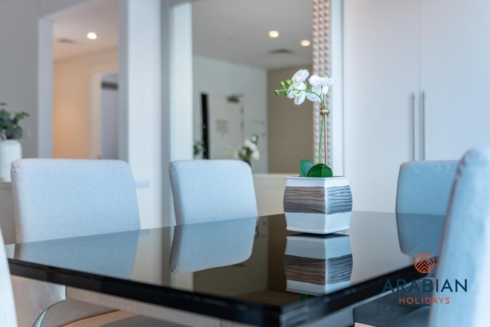 Flawless 2br In Business Bay - Partial Burj And Full Canal View Appartement Dubai