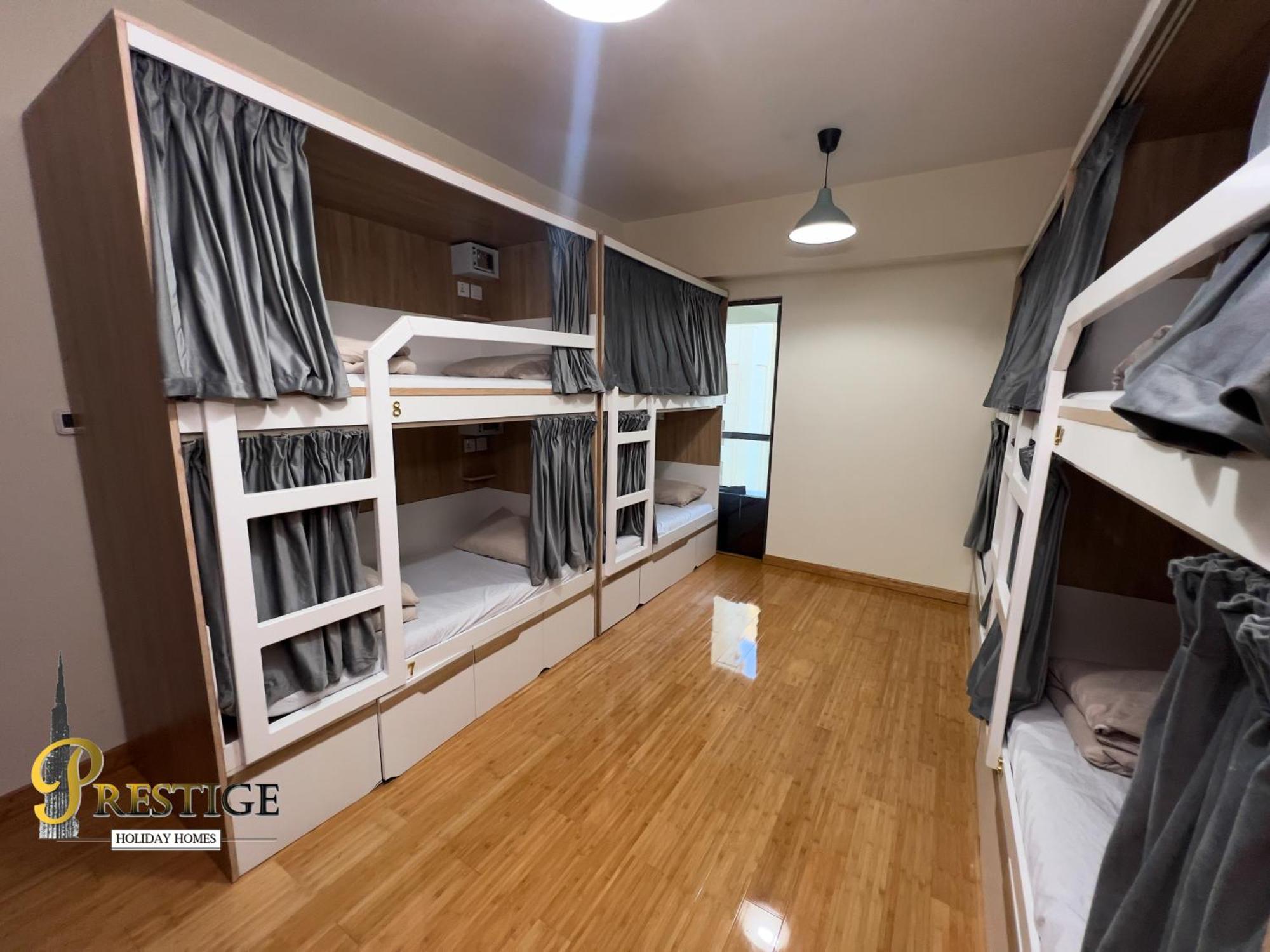 Prestige Hostal Dubái