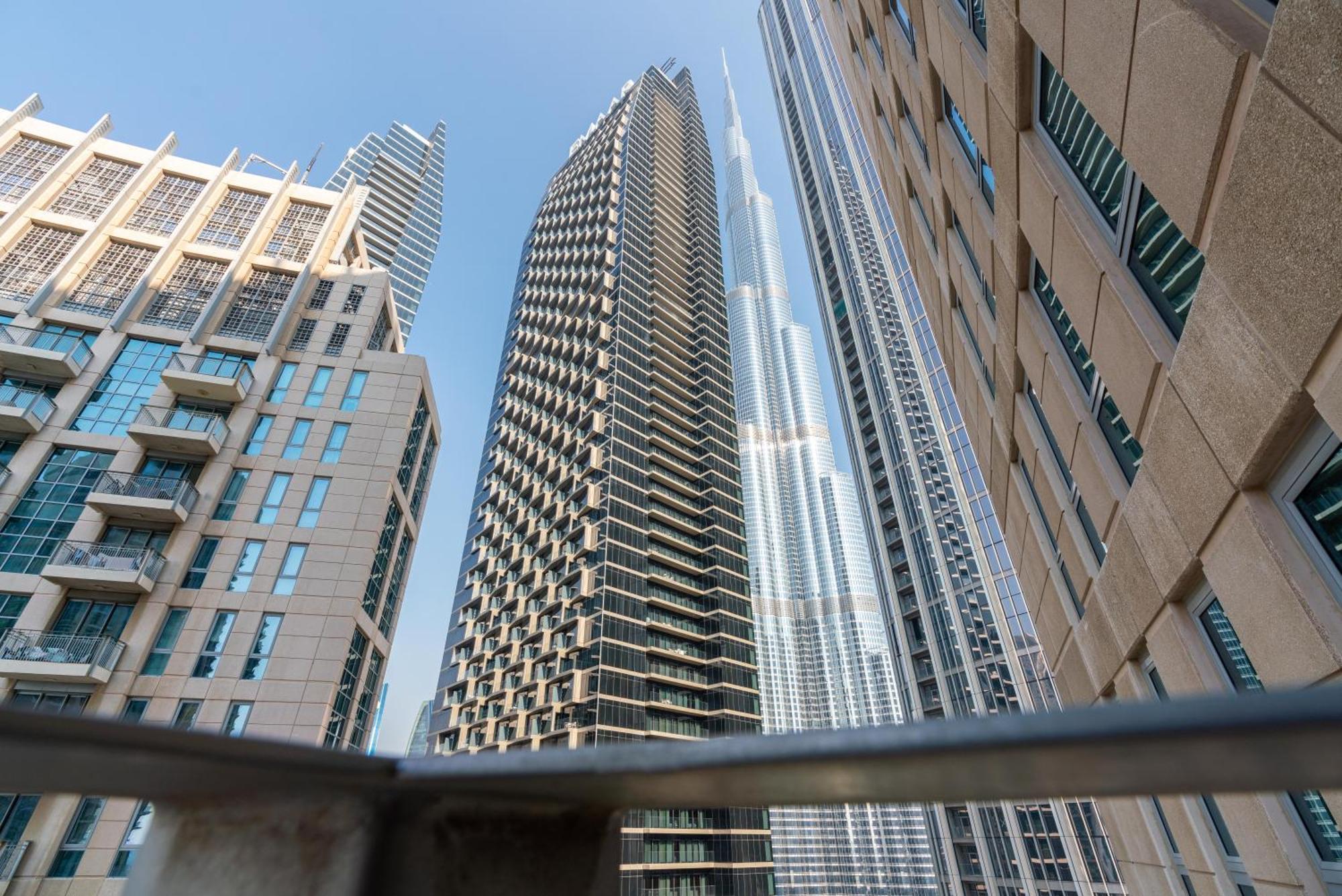 Burj Khalifa Views / 5 Min Walk From Mall / Opera / Upgraded / Designer Choice / 8 People / The Location Dubai
