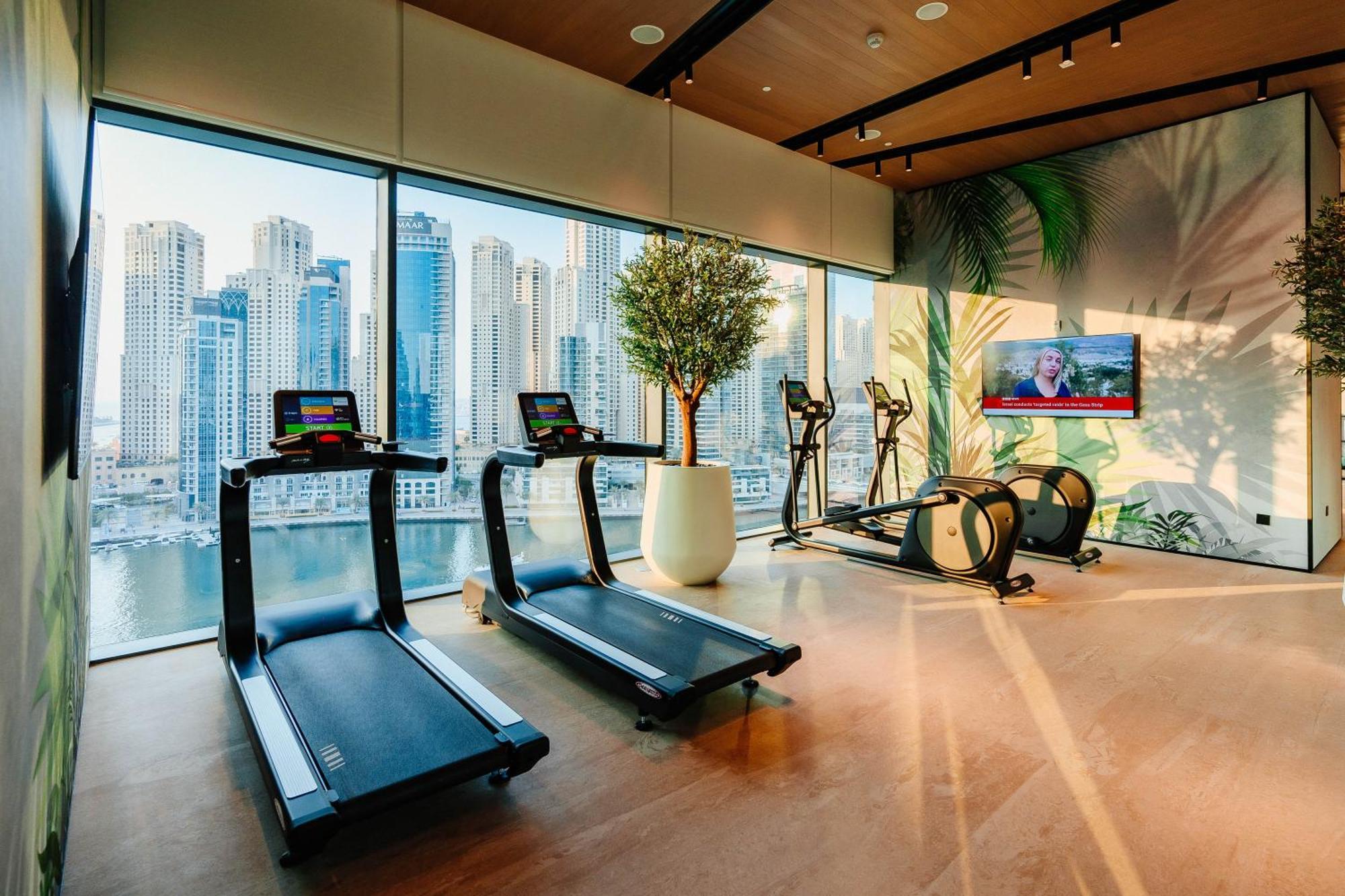Vida Marina & Yacht Club , And Residences , Luxurious 2br Apartament