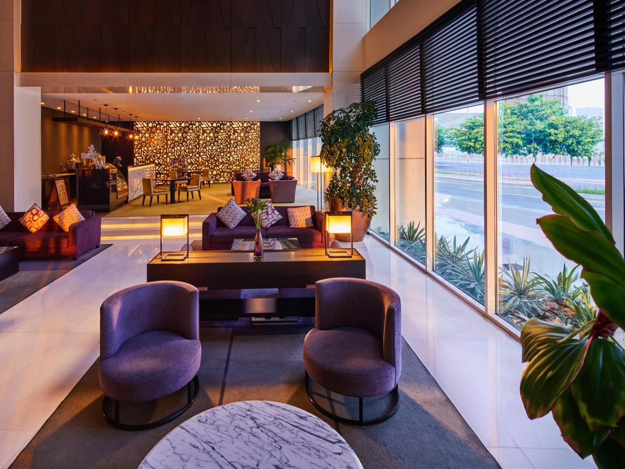 Flora Creek Deluxe 4* Dubái