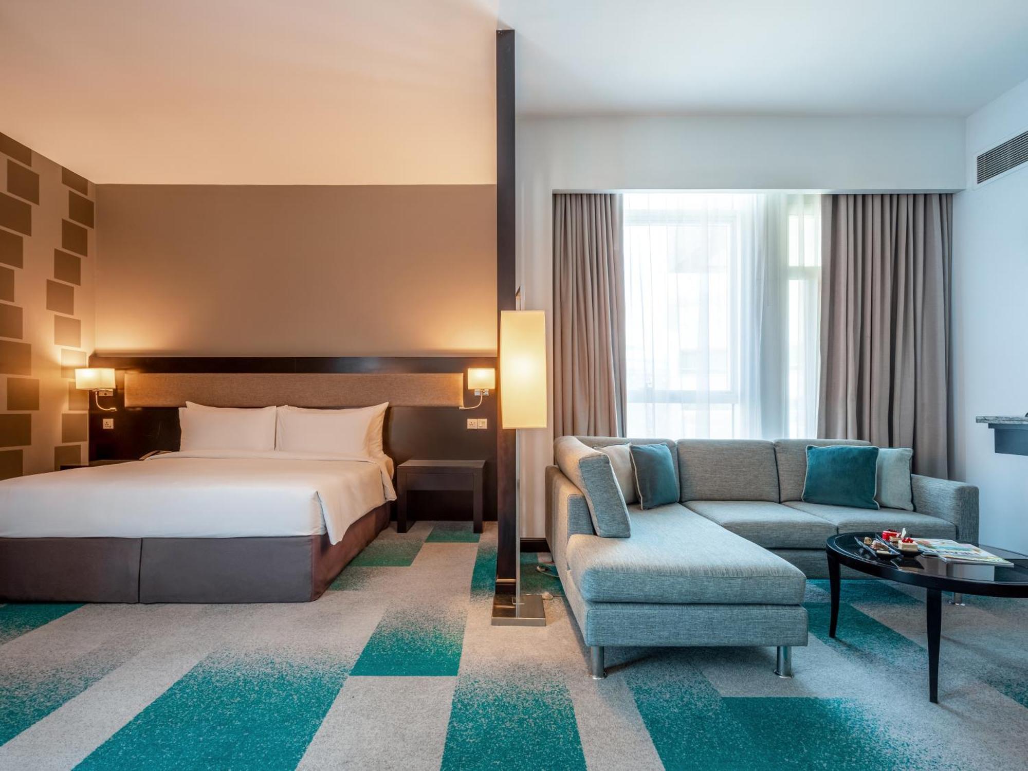 Flora Creek Deluxe 4*