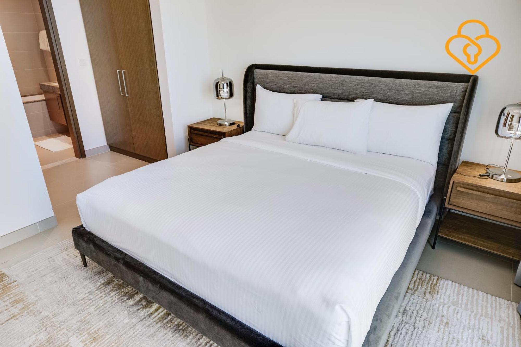 Keysplease Fascinating Seaviews! 2 B/r Luxury 52/42, Marina Appartement