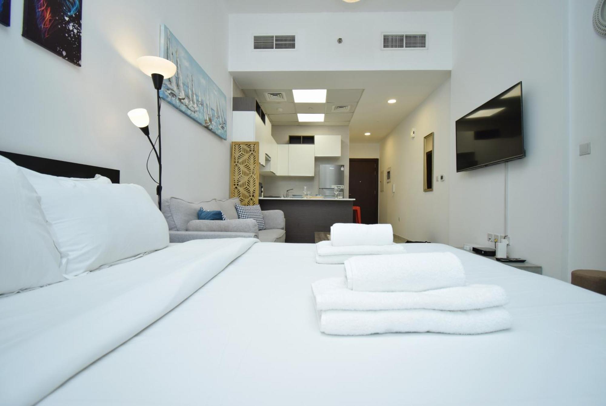 Modern Fully Equipped With Terrace - Joya - Jvc Appartement Dubaï