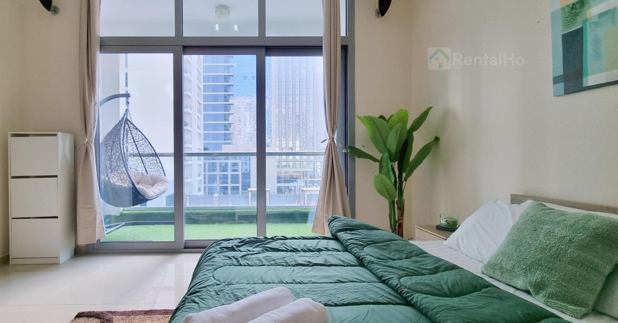 50% Off Summer Offert, W/ Balcony & Pool View Apartamento