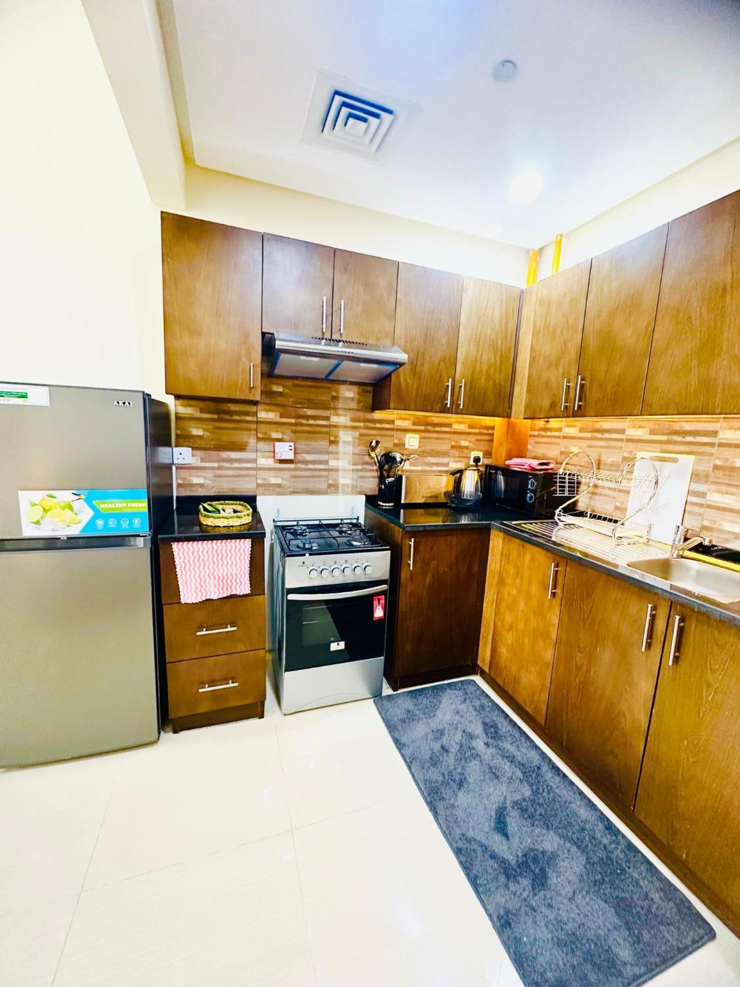 Luxurious Living In Jumeirah Village Circle, * Dubái