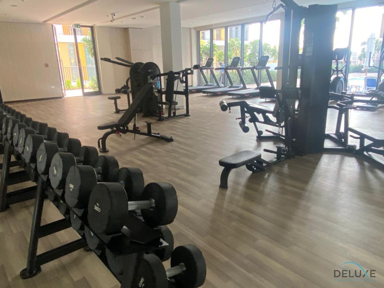 Pleasant 2br With Assistant At Mesk 1 Midtown Production By Deluxe Homes *