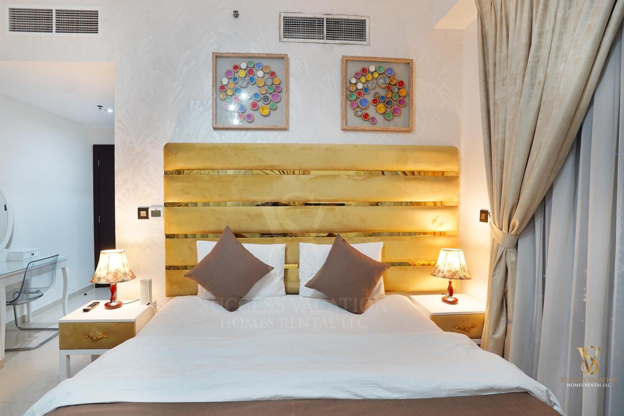 Appartement Success Luxury - 5 Min Away Marina Corniche - Free Housekeeping Provided Everyday-24-7 Staff Available For Services Dubai