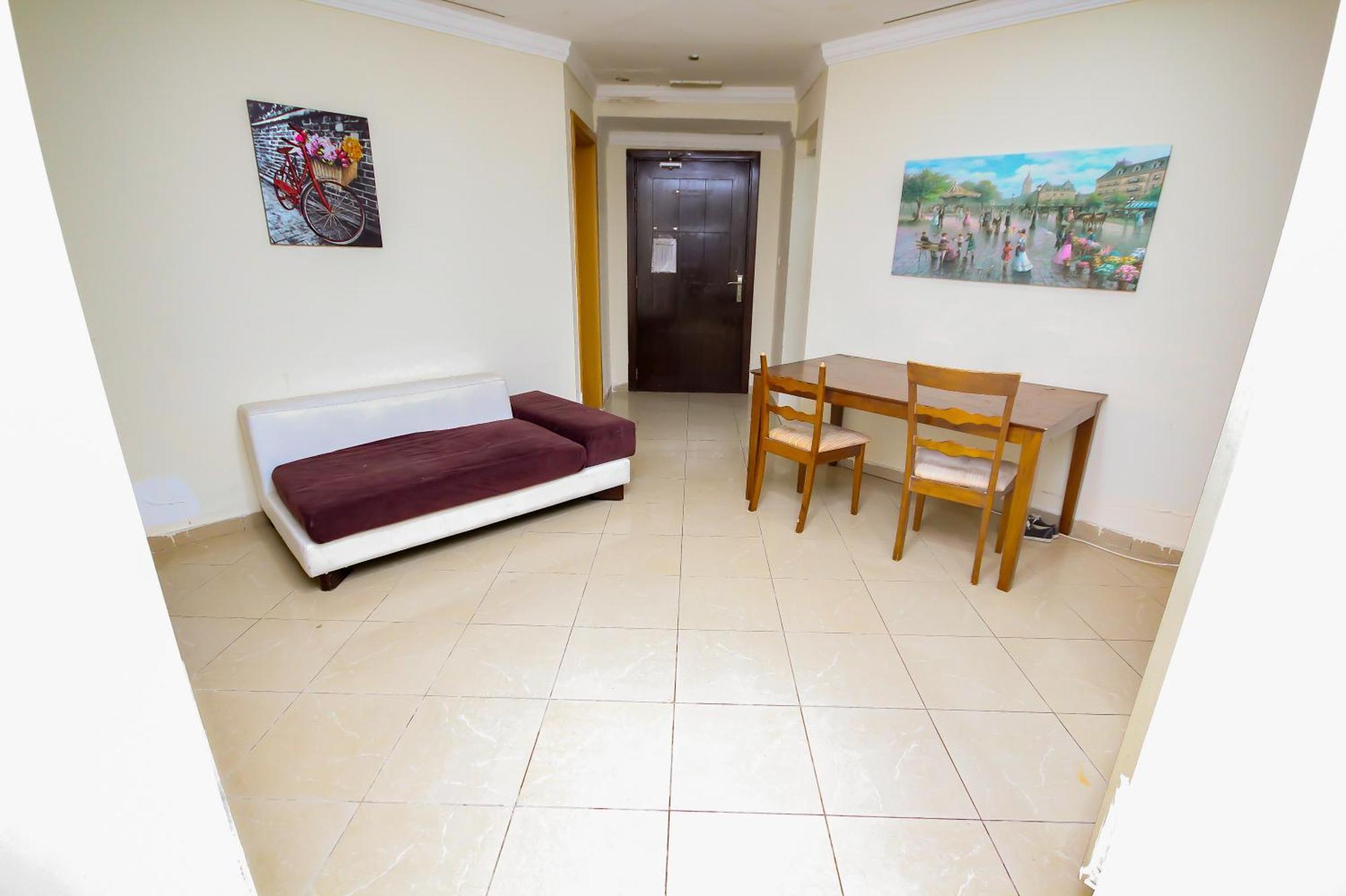 Lägenhet Budget With Private Bathroom For 'girls' Only In Dubai, Marina Dubai