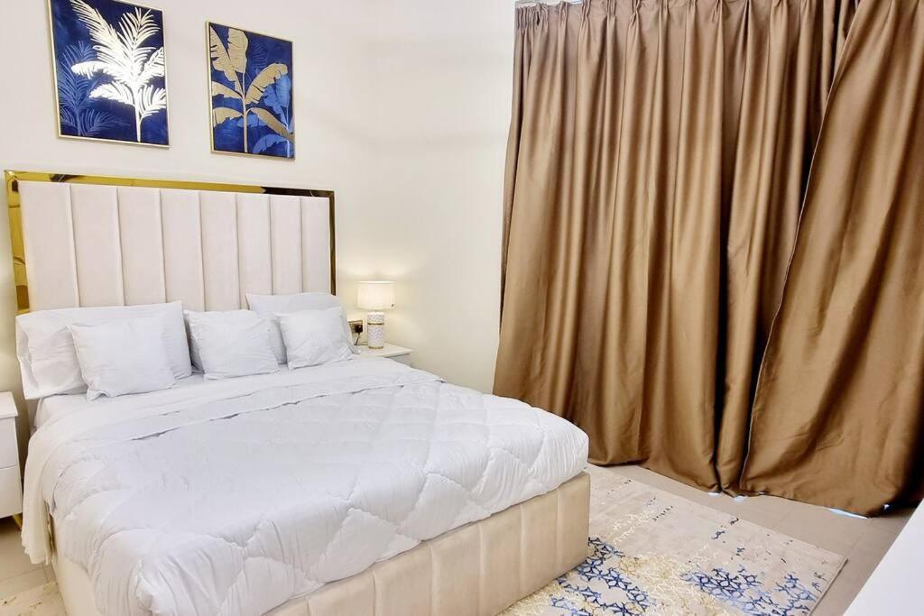 Appartement 2 Bedroom With Pool View Brand New Dubai