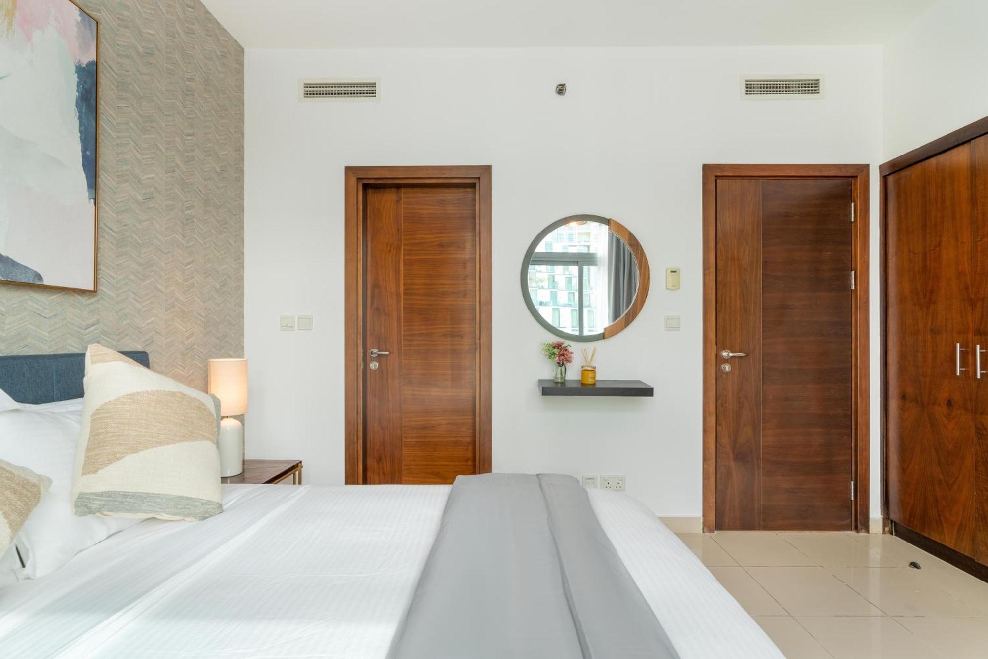 Apartment Ultimate / Full Marina Views / High Floor / Perfect Vacation / Infinity Pool / 6 People Dubai