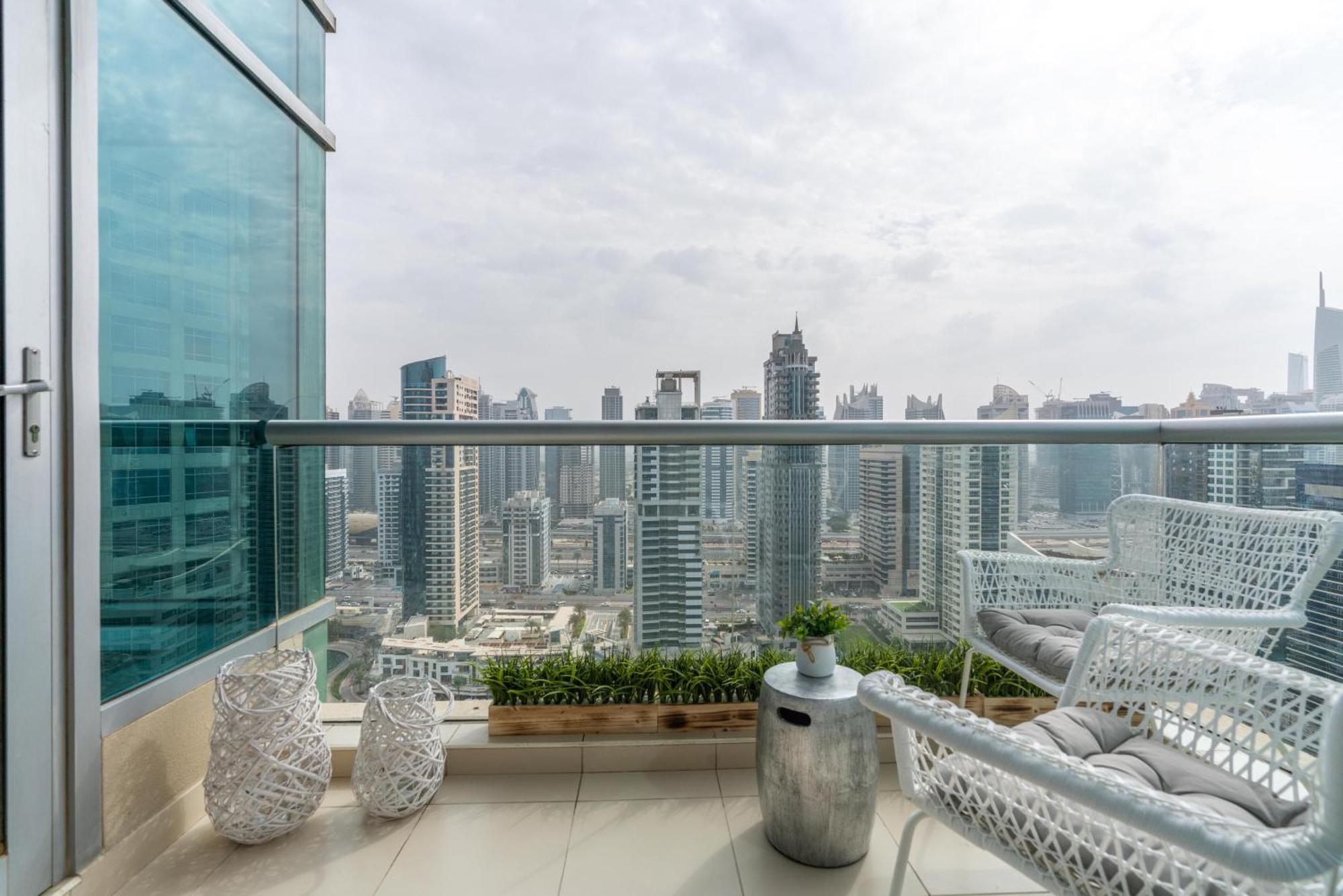 Ultimate / Full Marina Views / High Floor / Perfect Vacation / Infinity Pool / 6 People