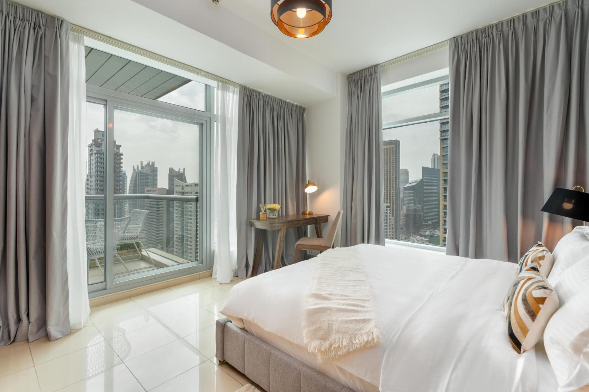Ultimate / Full Marina Views / High Floor / Perfect Vacation / Infinity Pool / 6 People