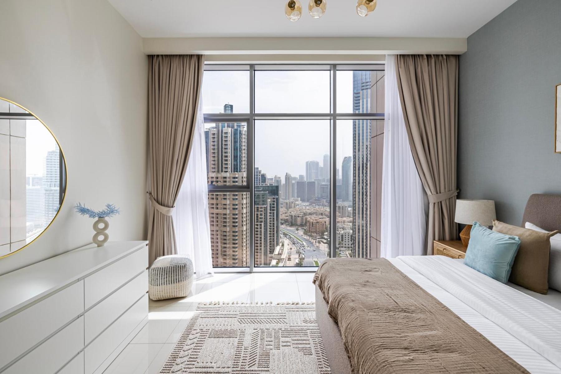 Nox Spacious 3br In Boulevard Crescent Tower Summer Lejlighed *