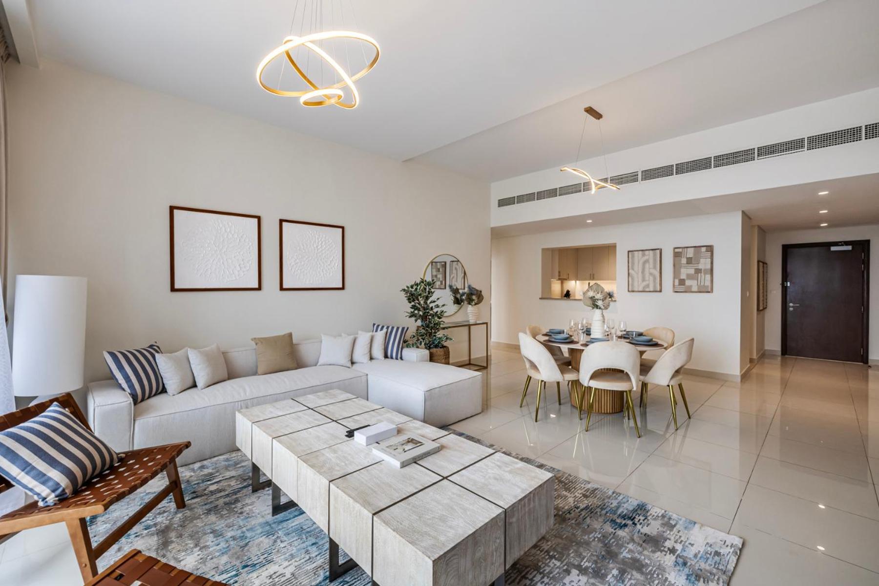 Nox Spacious 3br In Boulevard Crescent Tower Summer Dubai