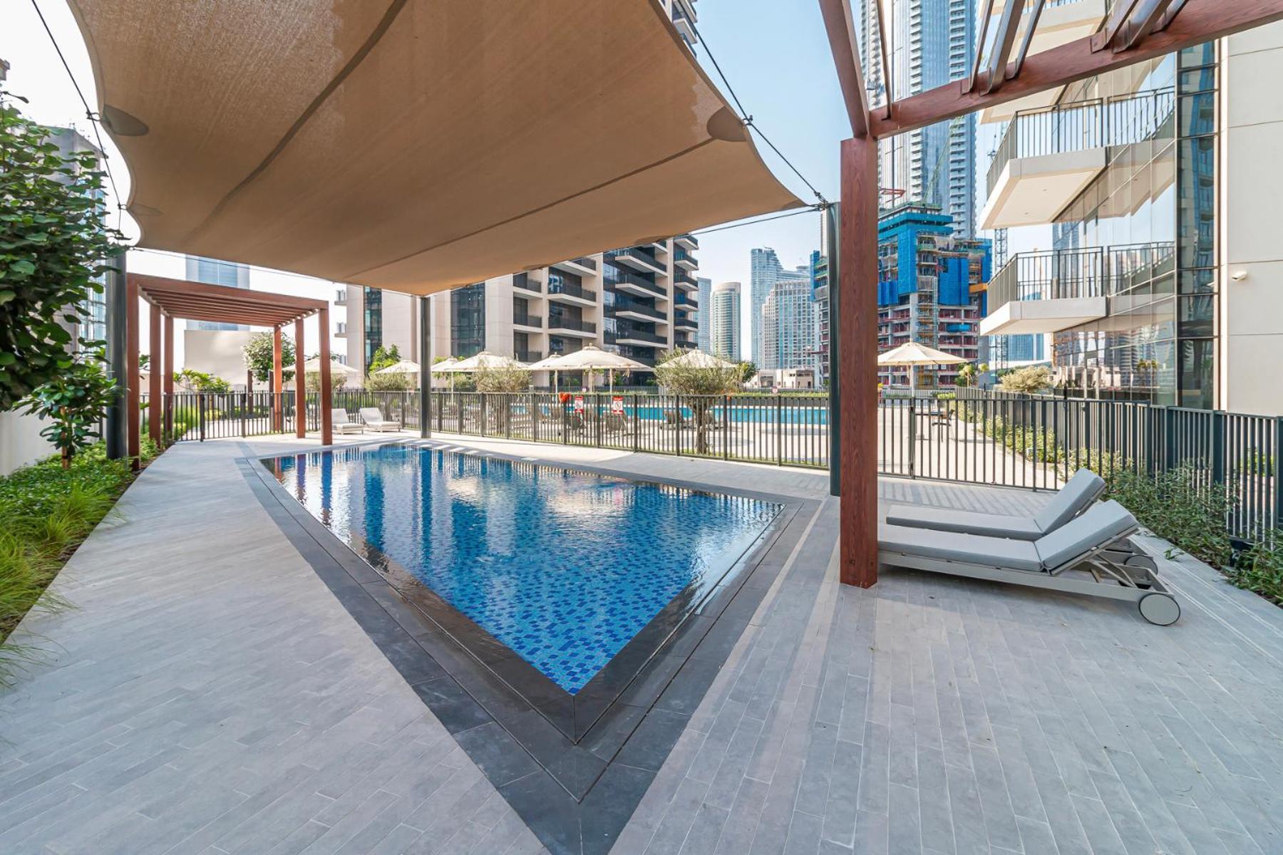 Lejlighed Nox Spacious 3br In Boulevard Crescent Tower Summer