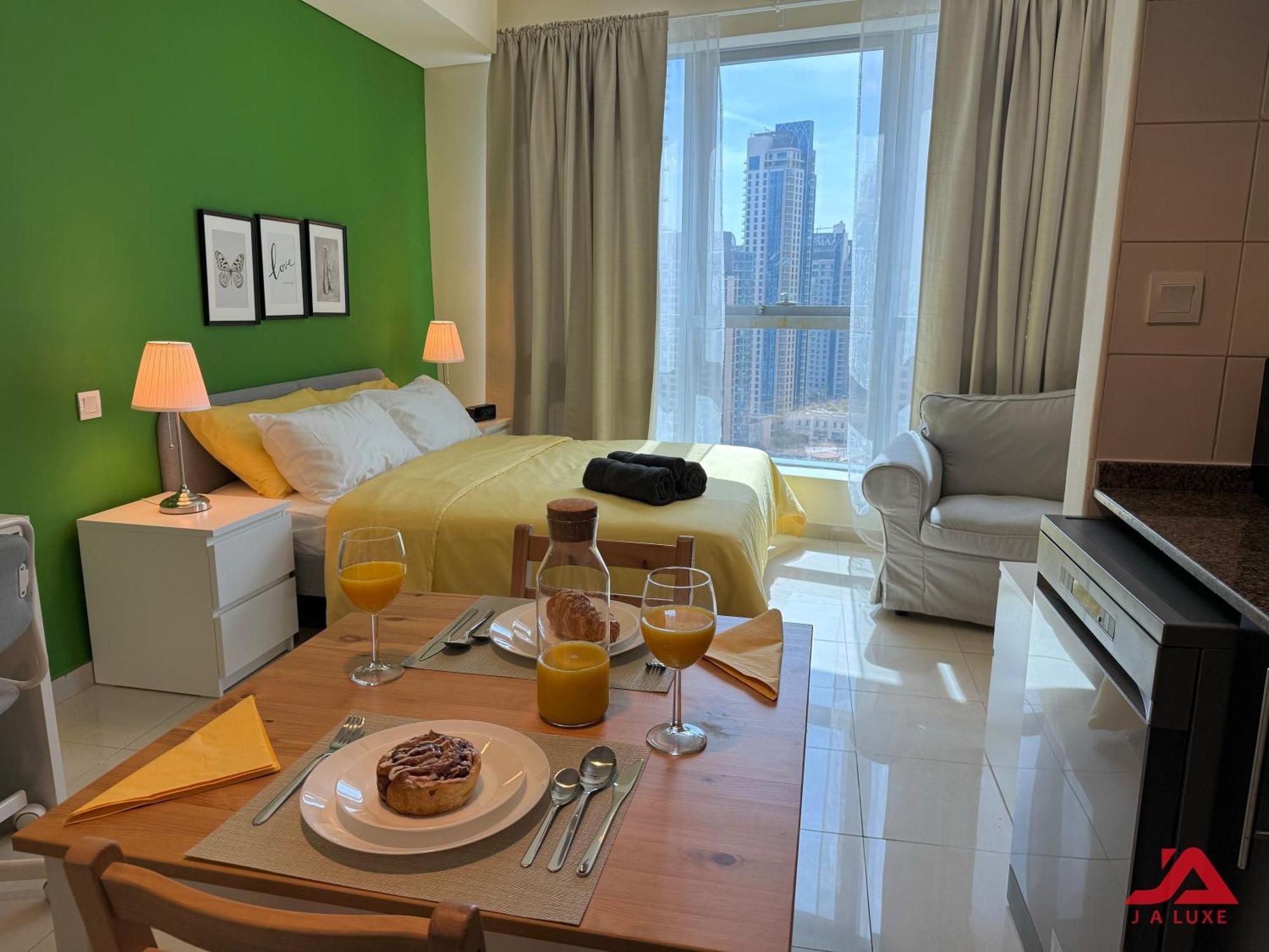 Appartamento Elegant Marina & Sea View Studio In Bay Central Tower, Marina With Modern Gym & Pool, Steps To Jbr Beach & Metro *