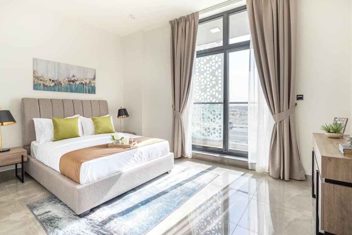 Frank Porter - Majestique 2 Apartemen