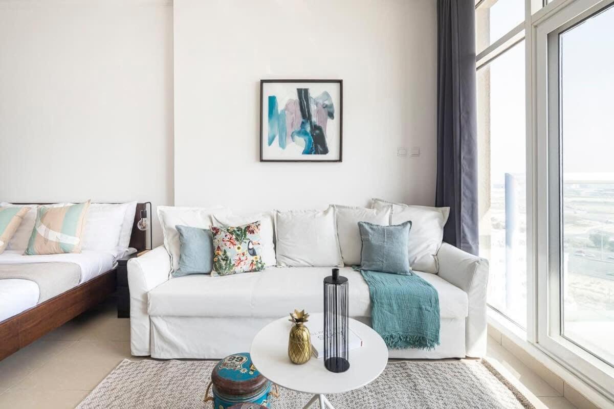 Frank Porter - Siraj Tower Appartement *