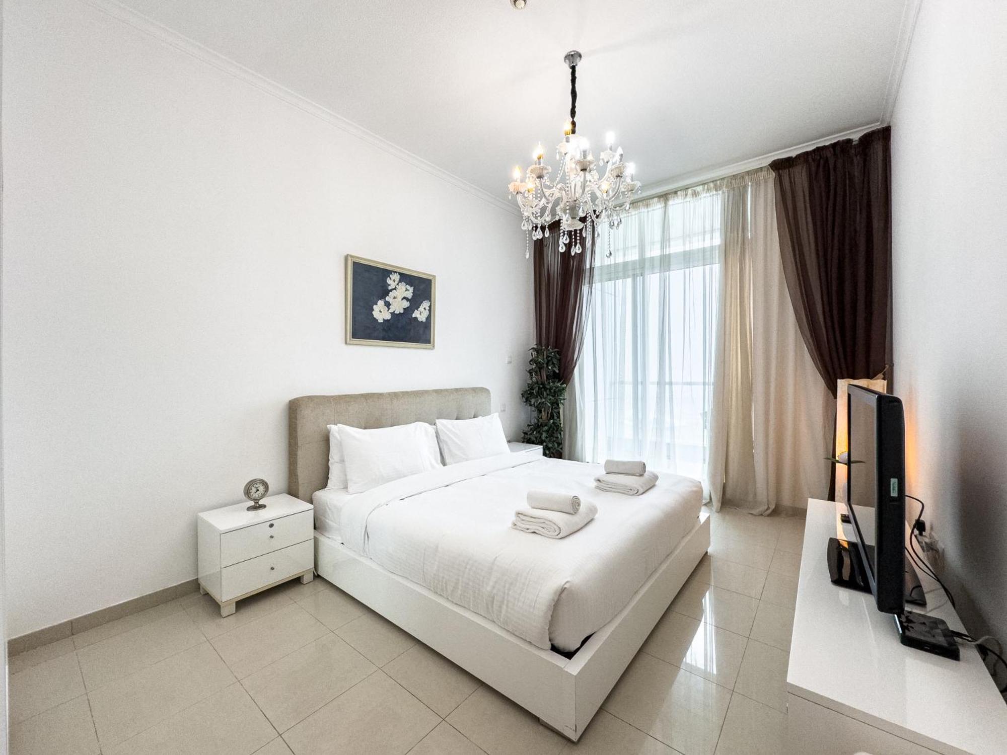 Apartemen Marina & Palm View - High Floor 2br Near Jbr Dubai