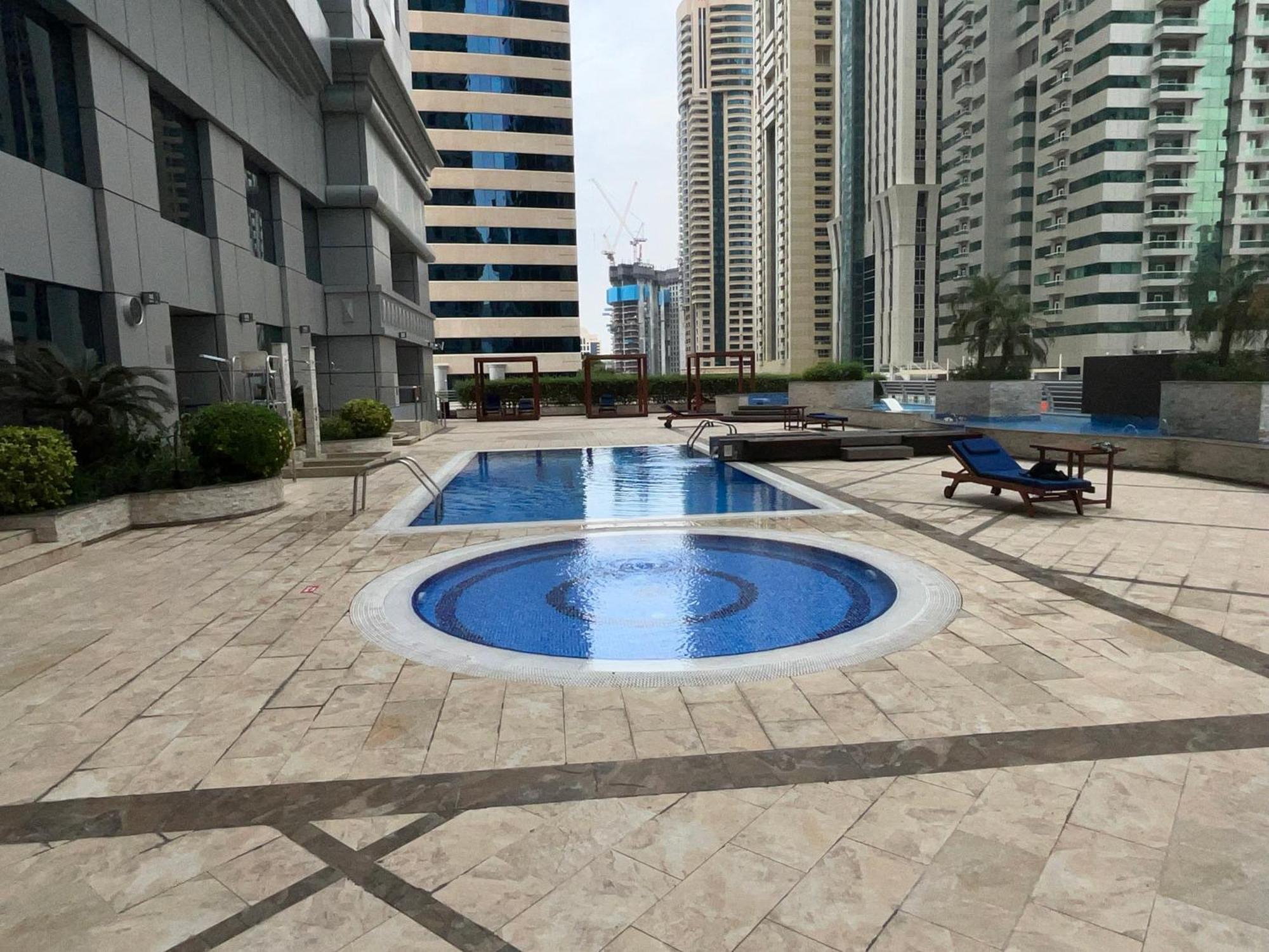Apartamento 50 Percent Offer ! Iconic Princess Tower ! 64th Floor ! Sea View & Marina Walk View ! 3min To Marina Beach & Tram ! Spacious Dubái