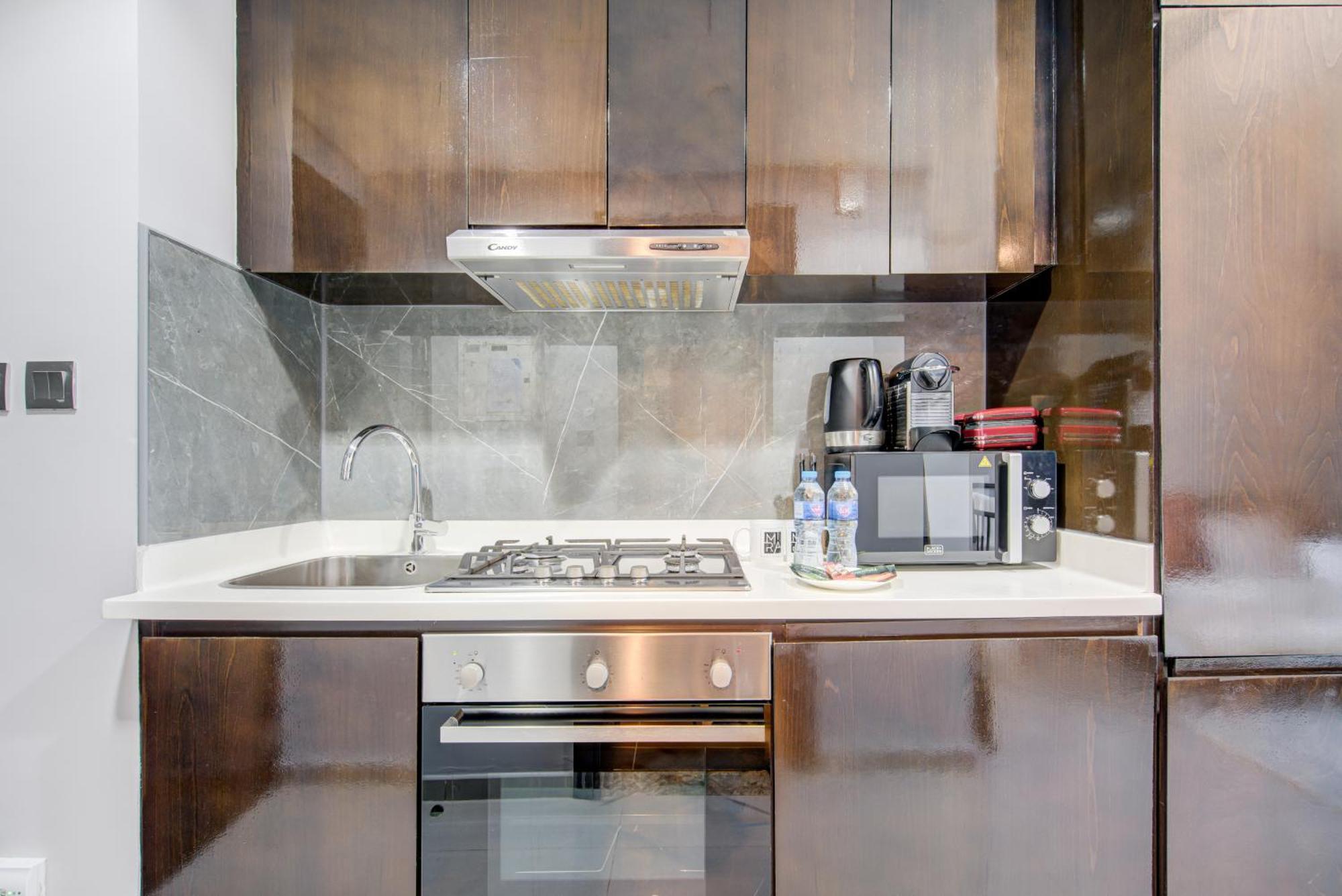 Apartamento Mira Homes - Newly Furnished In Business Bay