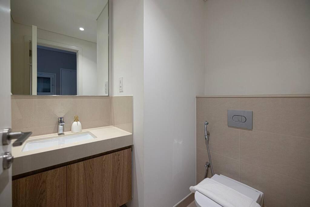 Appartamento Magnificent - A Spacious 3 Bedroom With A Mesmerizing Burj Khalifa View