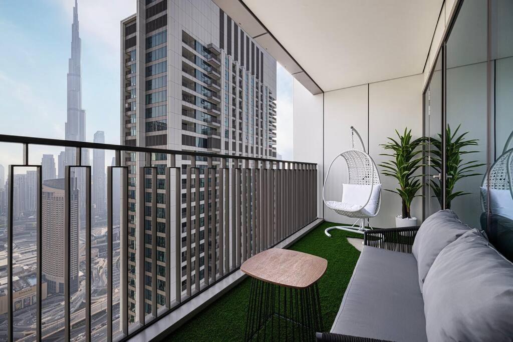 Magnificent - A Spacious 3 Bedroom With A Mesmerizing Burj Khalifa View Appartamento *