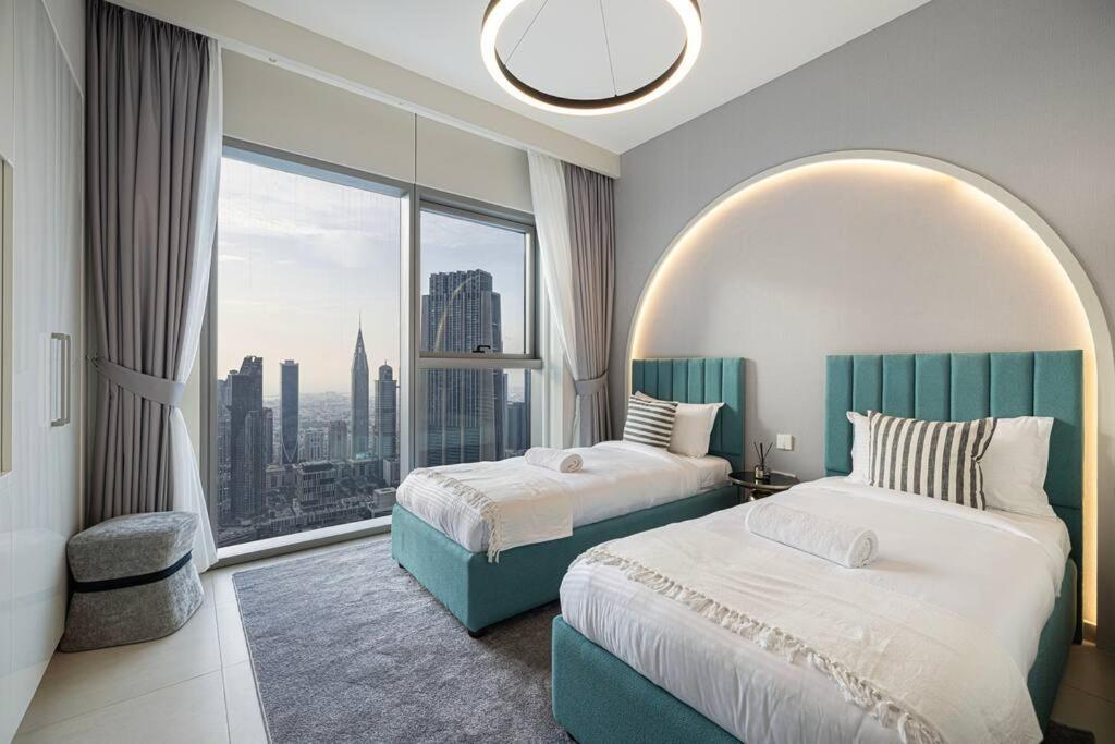 Magnificent - A Spacious 3 Bedroom With A Mesmerizing Burj Khalifa View Appartamento