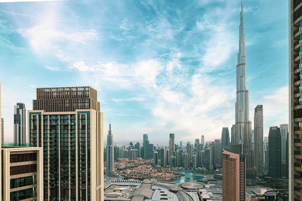Magnificent - A Spacious 3 Bedroom With A Mesmerizing Burj Khalifa View Appartamento *