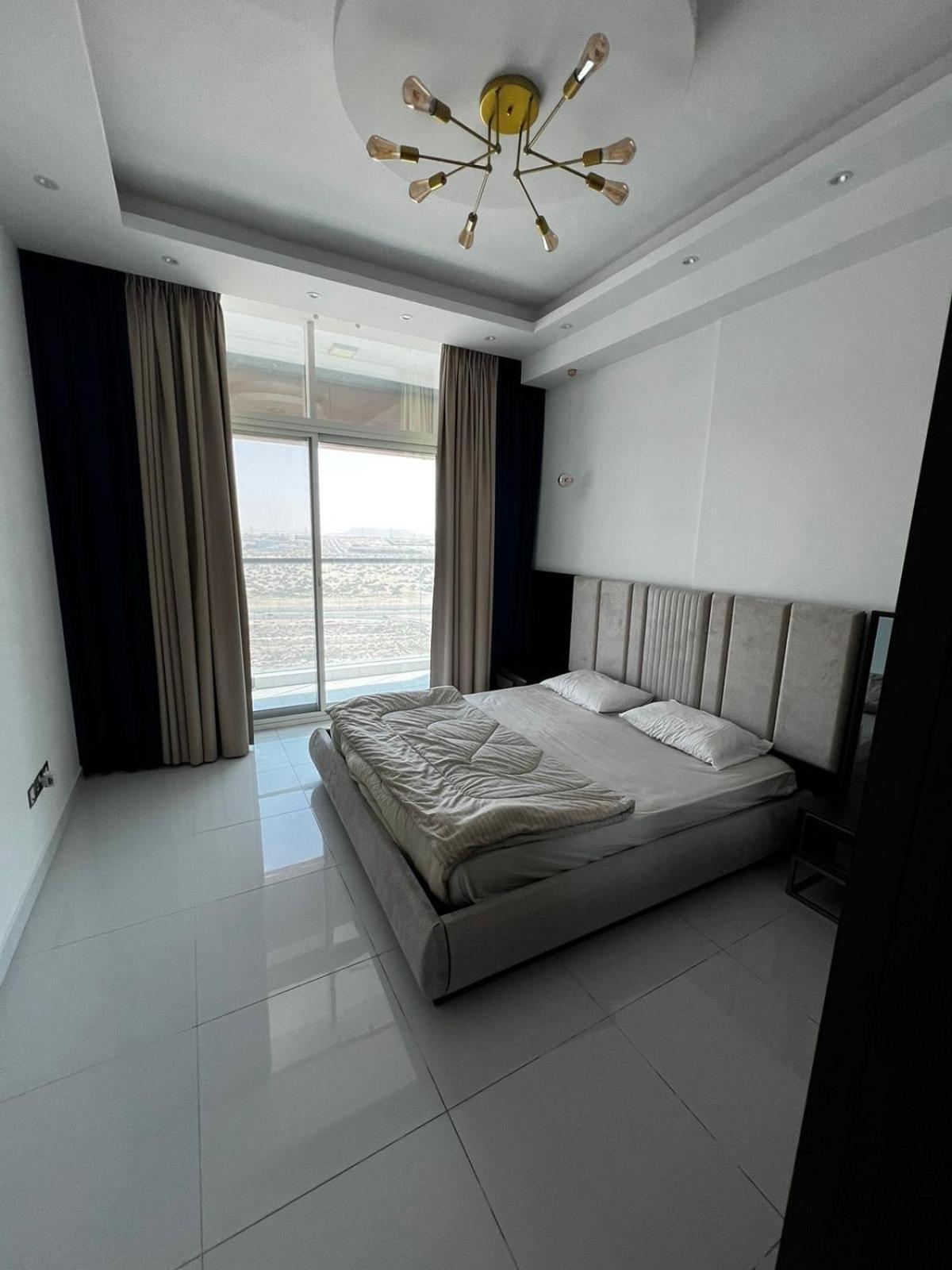 1bhk Serviced Luxury With Kids Dubái