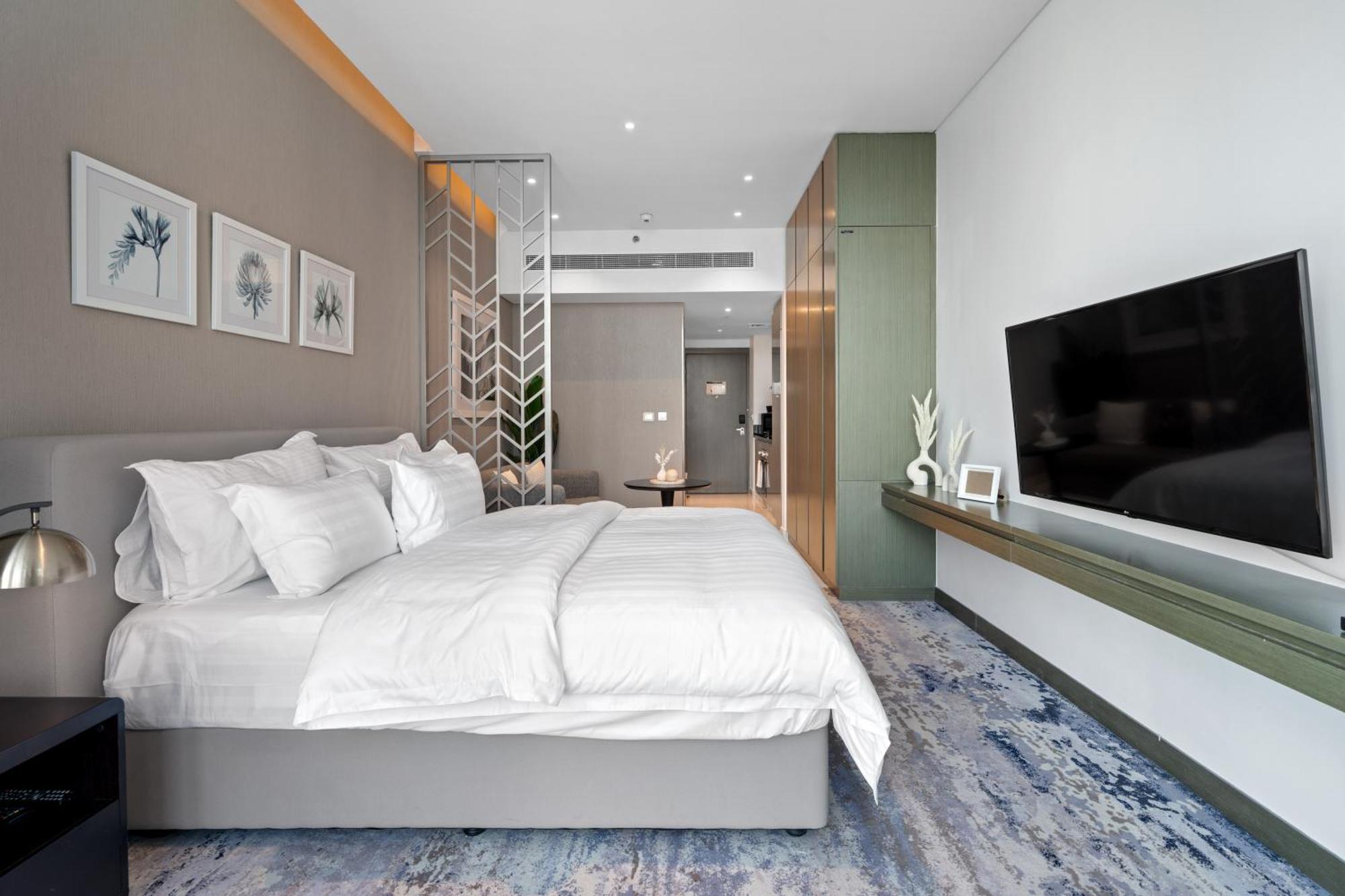 Luxury - Downtown - Near Burj Khalifa *