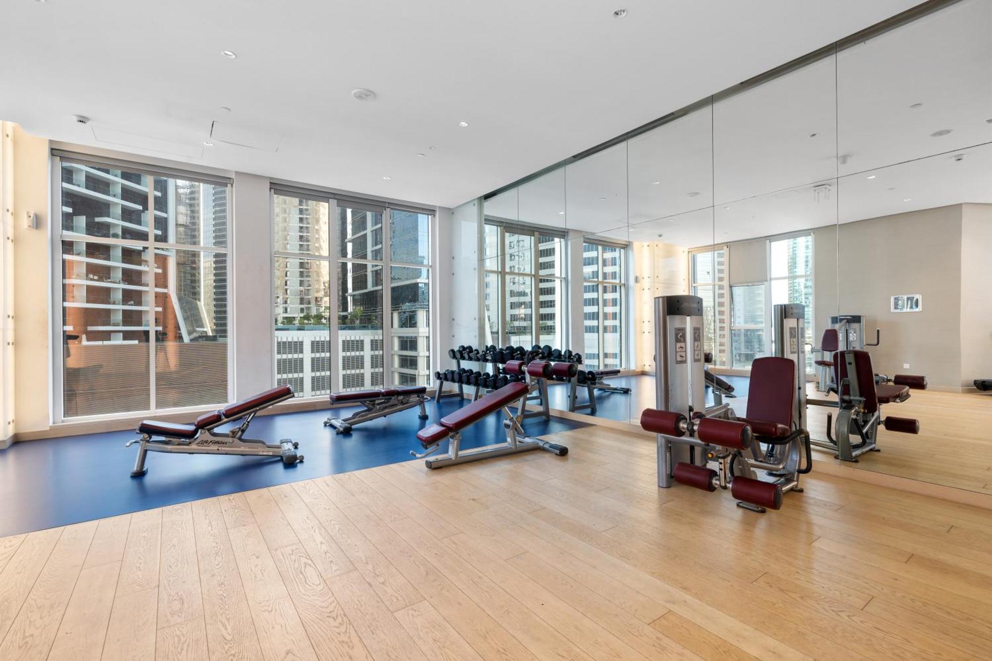 Luxury - Downtown - Near Burj Khalifa Apartment *