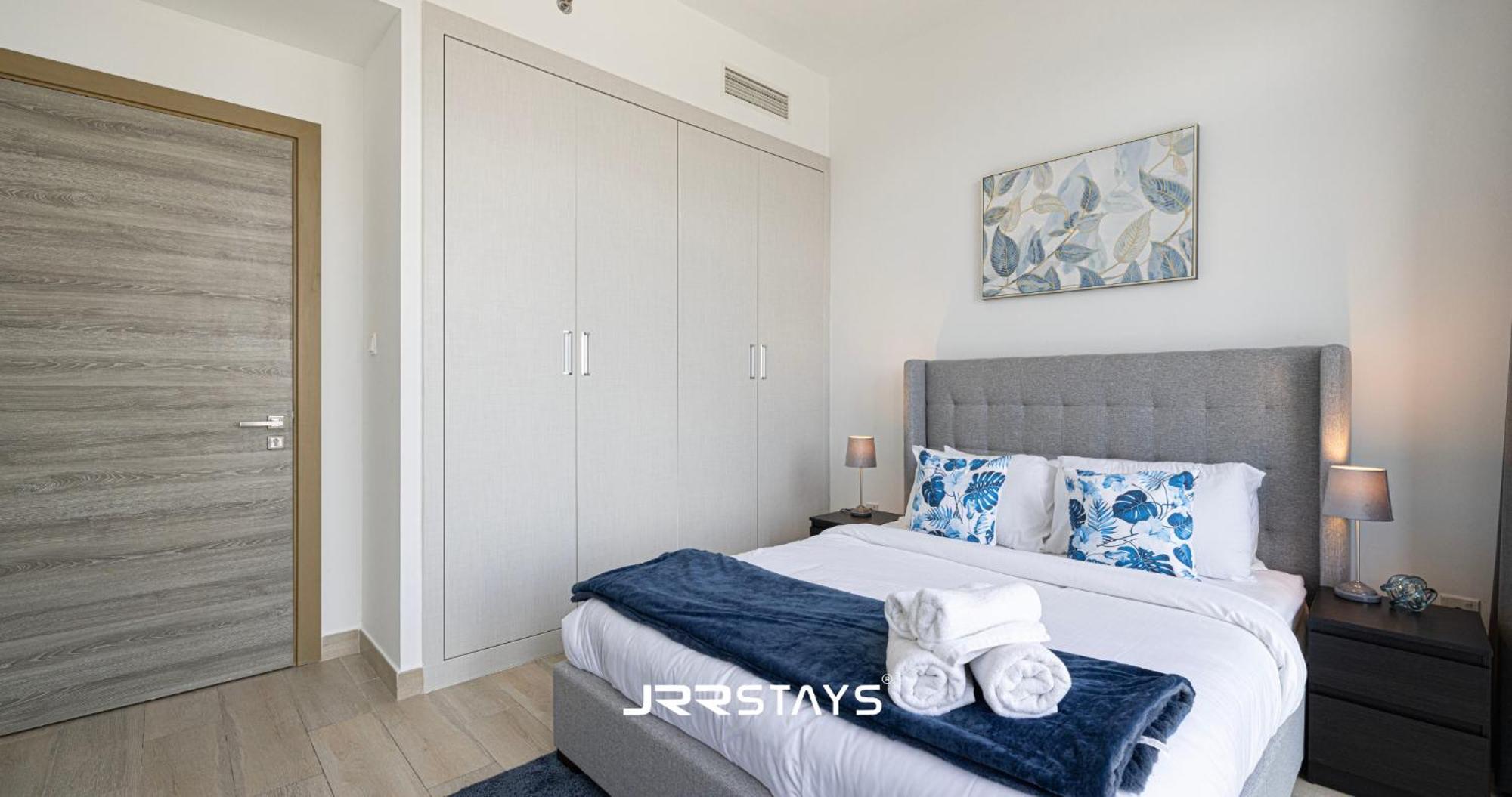 Apartamento Upgraded 1br In Bloom Tower B - Jvc Dubái