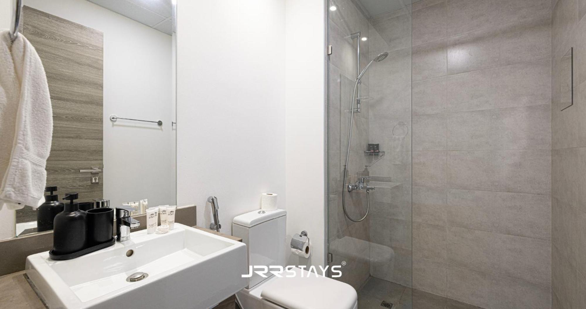 Upgraded 1br In Bloom Tower B - Jvc Dubái