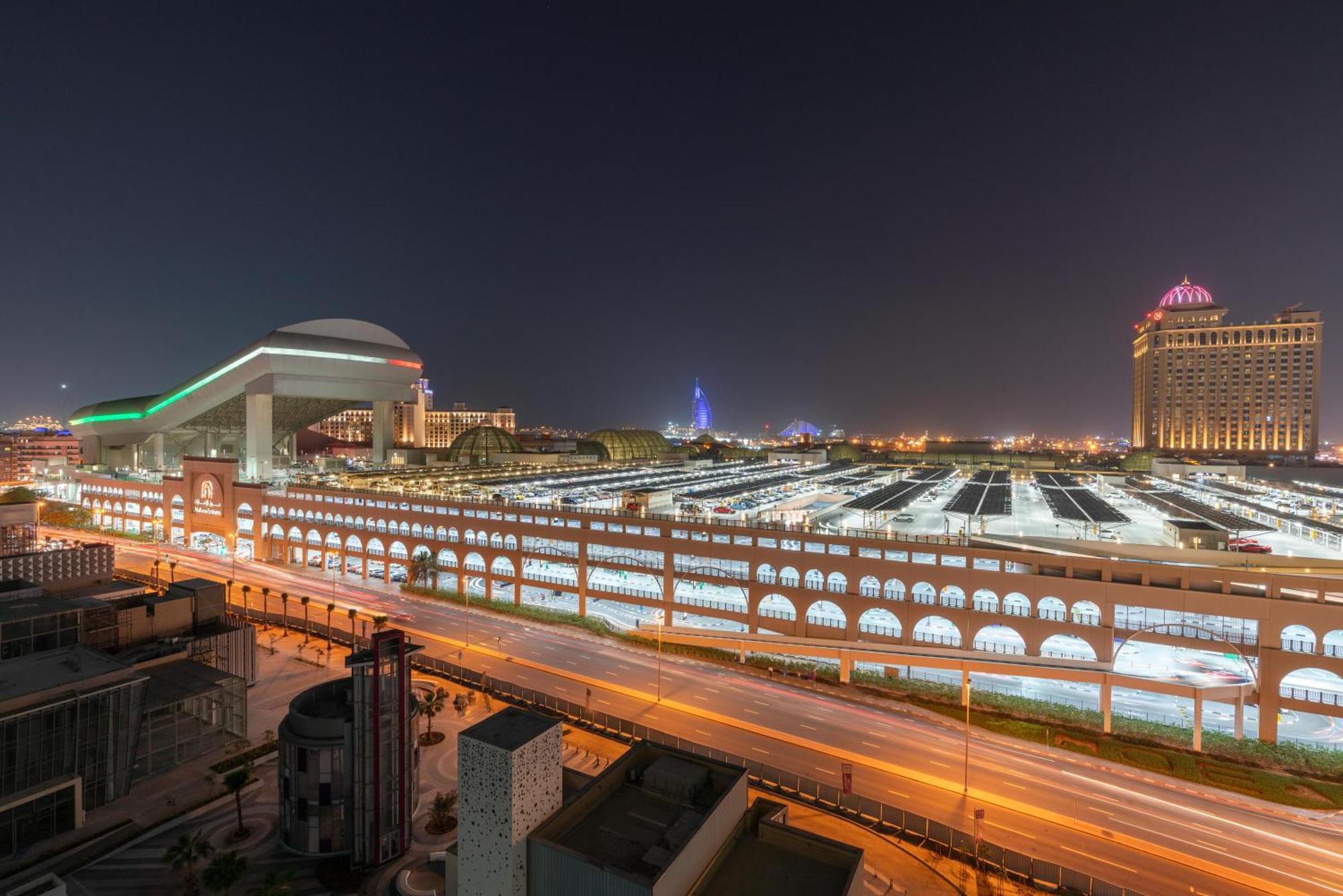 Luxury With Balcony - Mall Of Emirates Apartament Dubai