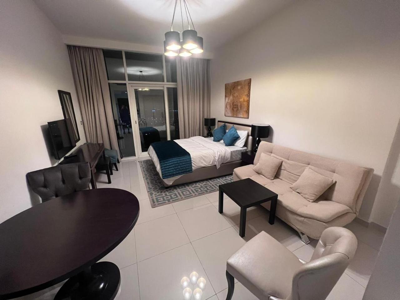 38th Floor Luxe Studio In Jvc, Centrally Located, Swimming Pool & Gym, Must View Appartement *