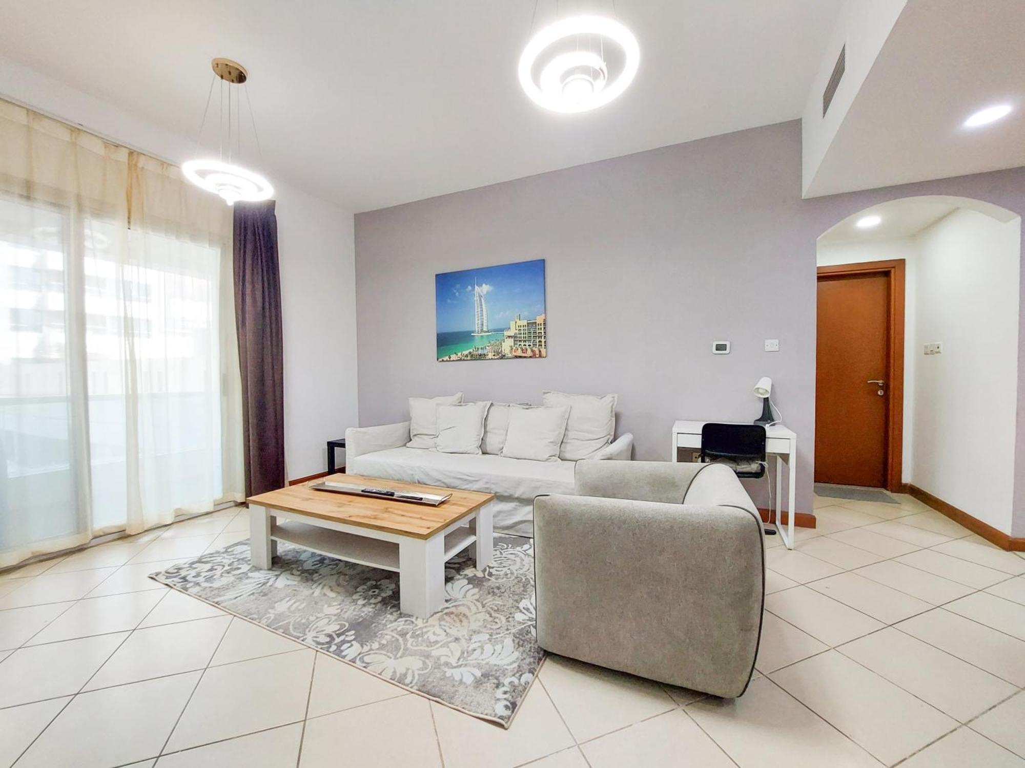 Appartement 1 Bedroom Facing Pool, Close To Metro Station Dubai