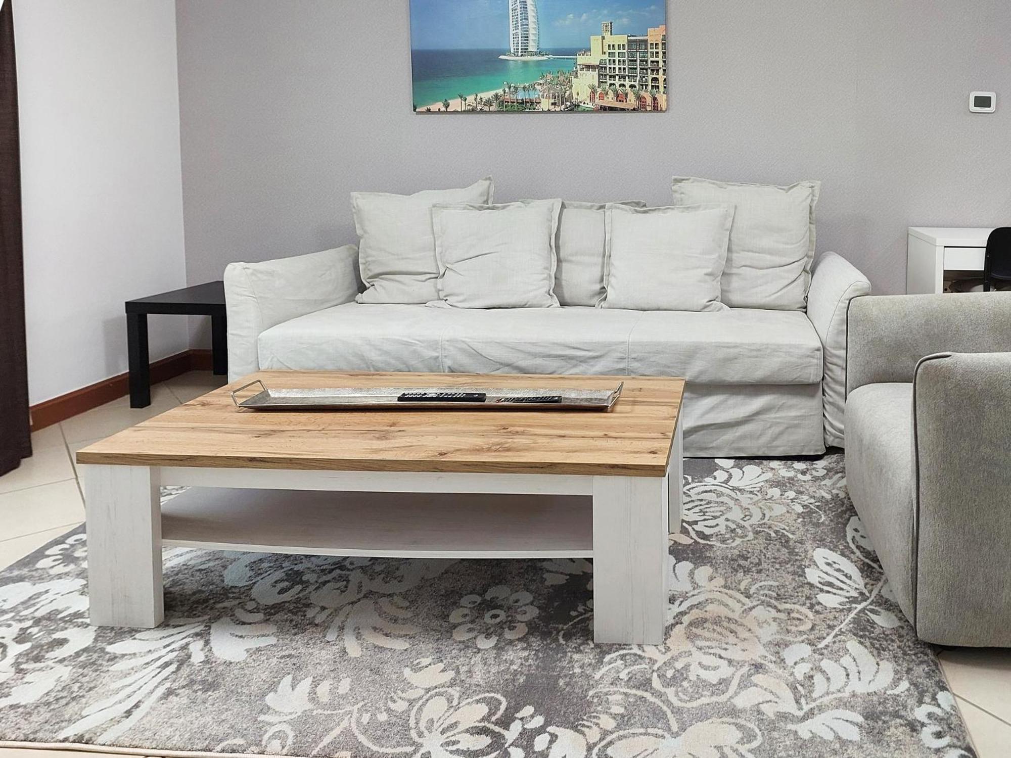 1 Bedroom Facing Pool, Close To Metro Station Appartement Dubai