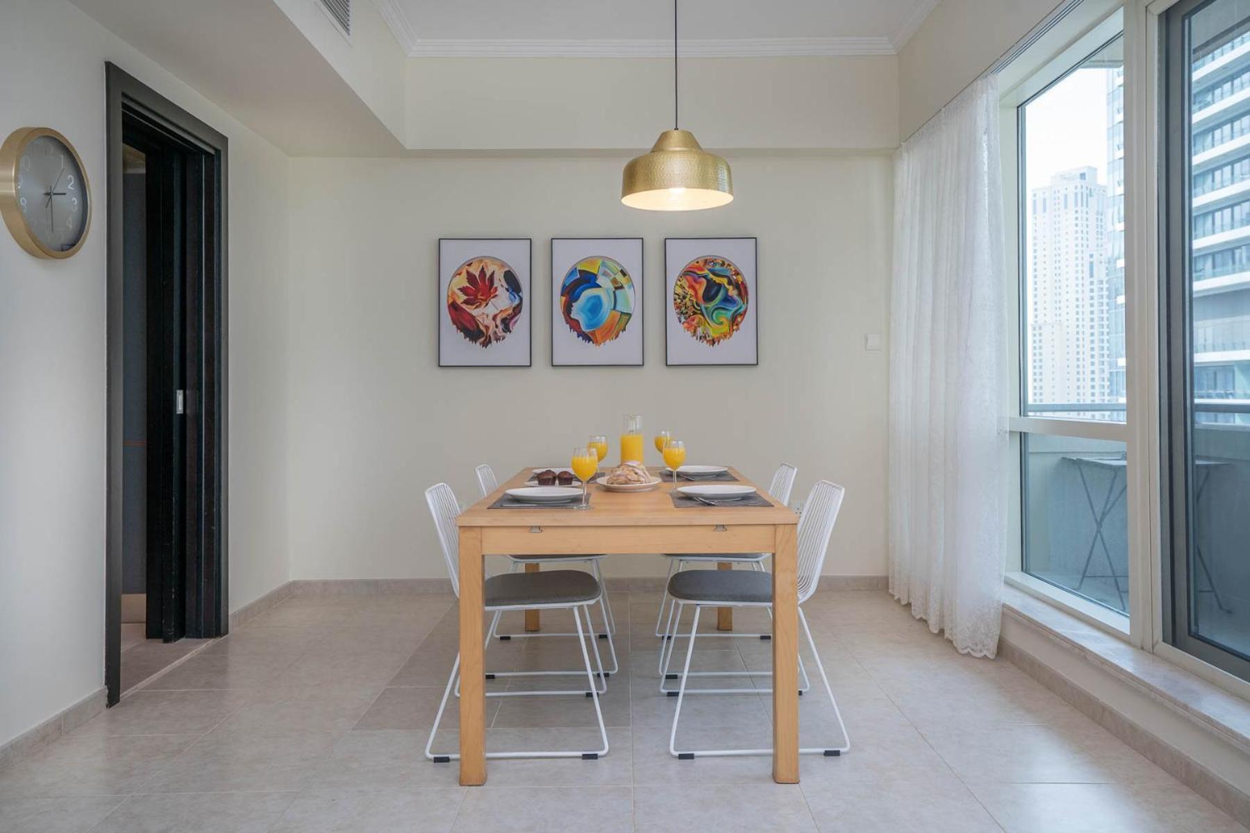 Spacious Living 1 Bedroom Marina Lejlighed *